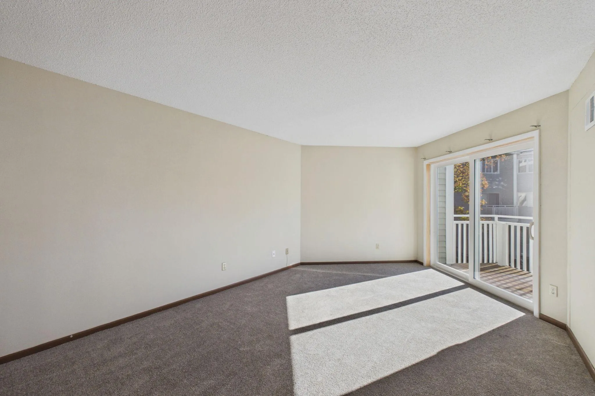 Photo 7 of 1392 Carling Drive Unit 208
