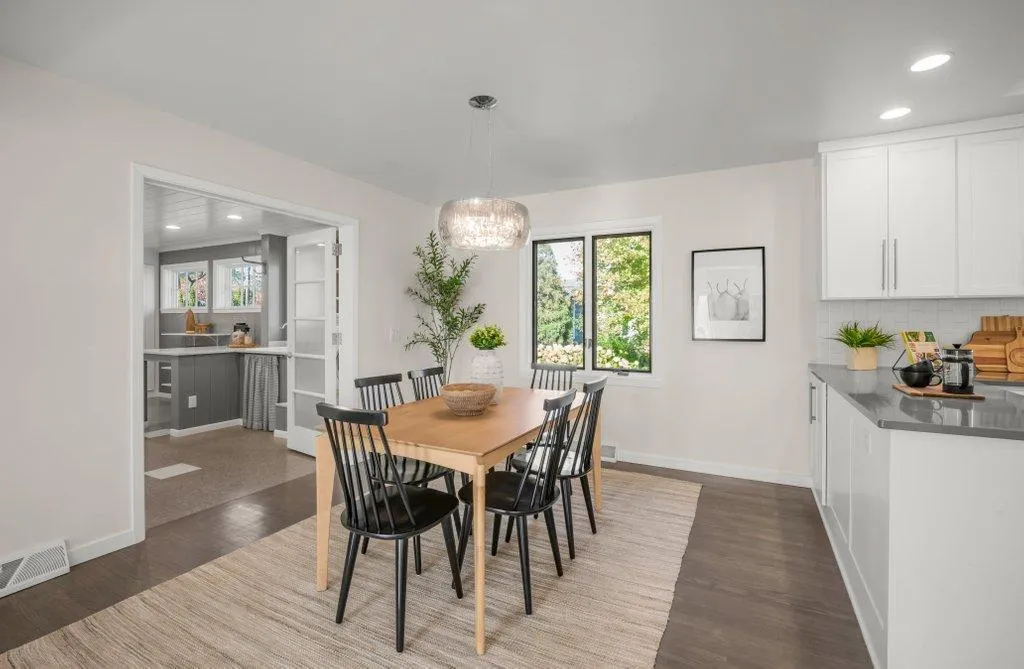 Photo 9 of 5024 Benton Avenue