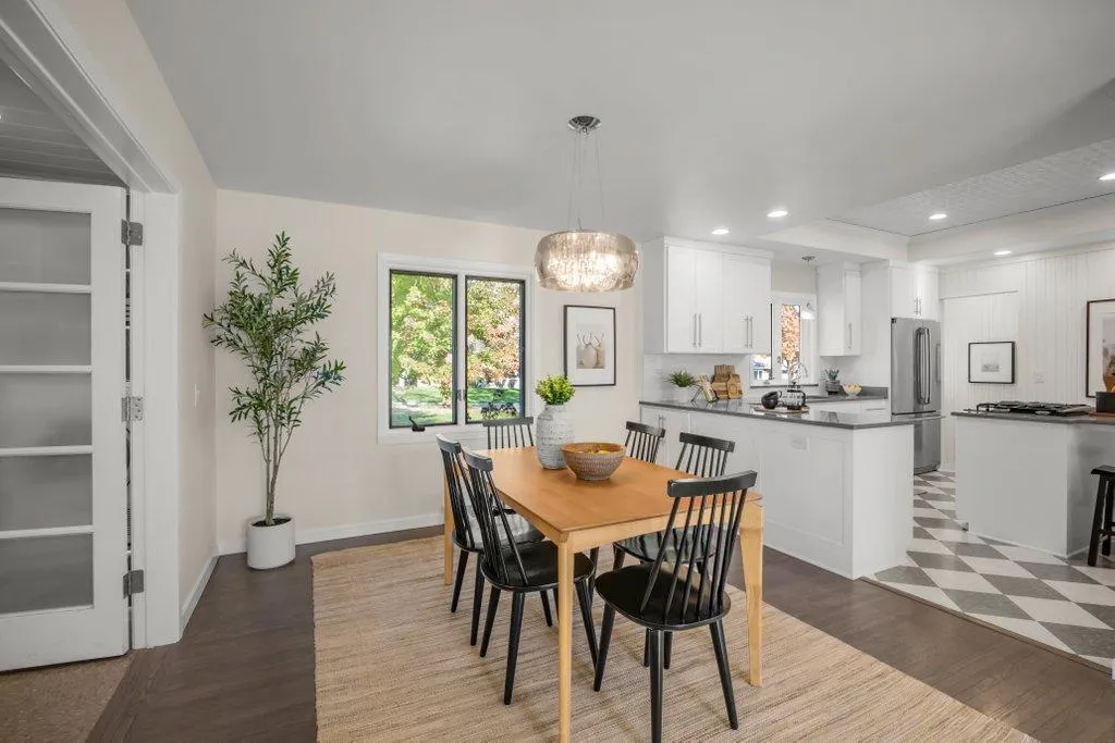 Photo 8 of 5024 Benton Avenue