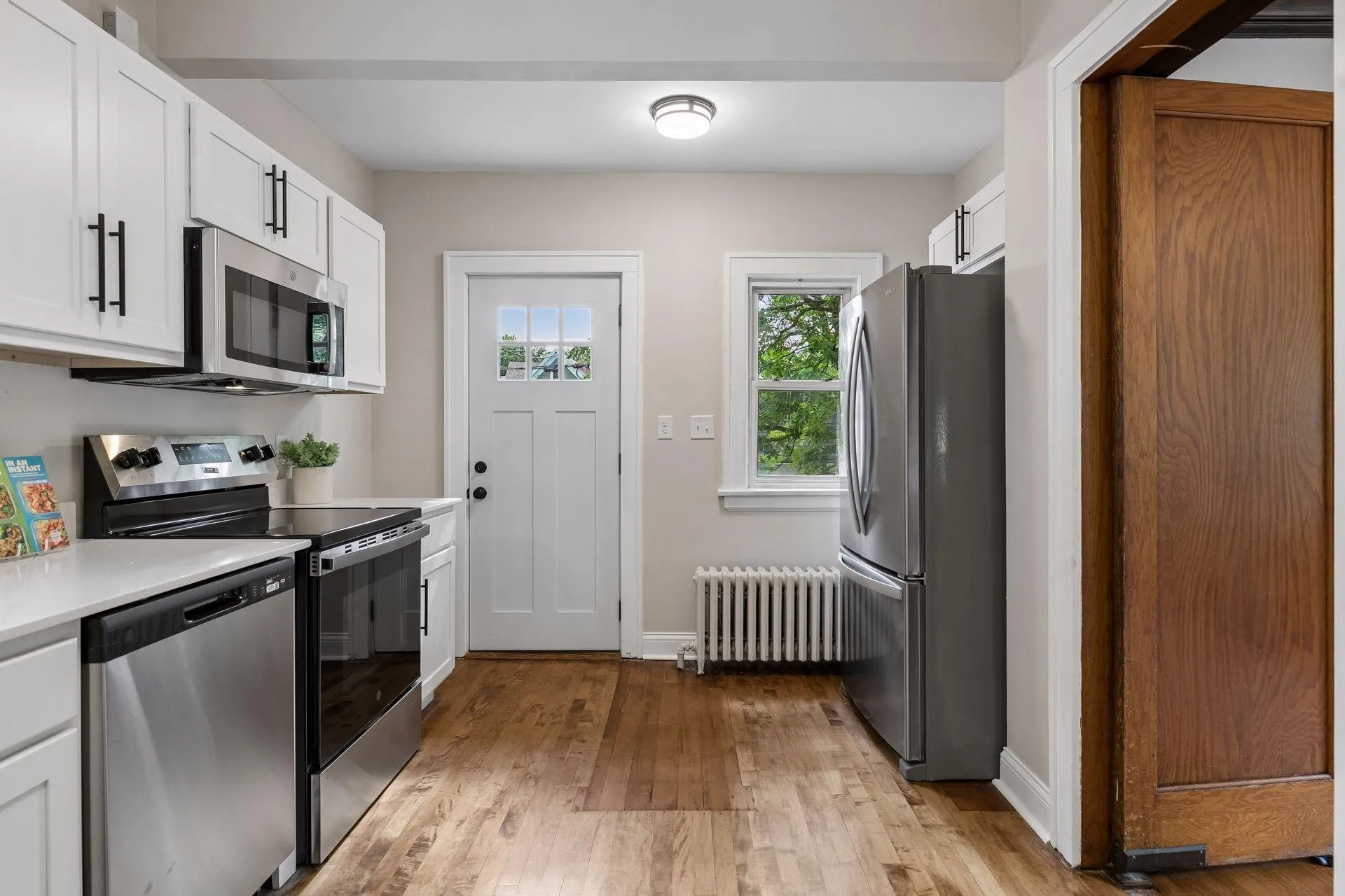 Photo 18 of 1078 Edmund Avenue
