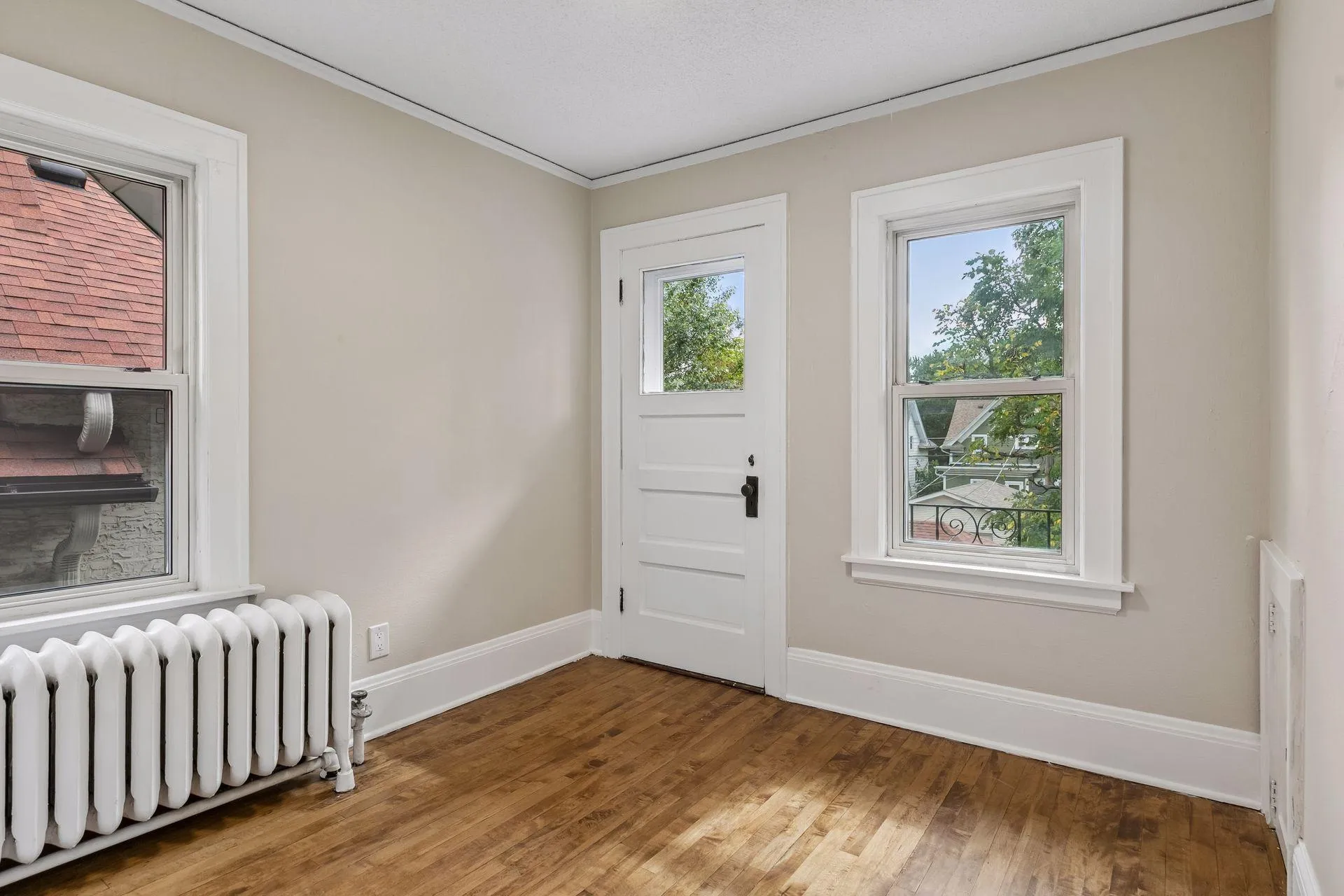 Photo 25 of 1078 Edmund Avenue