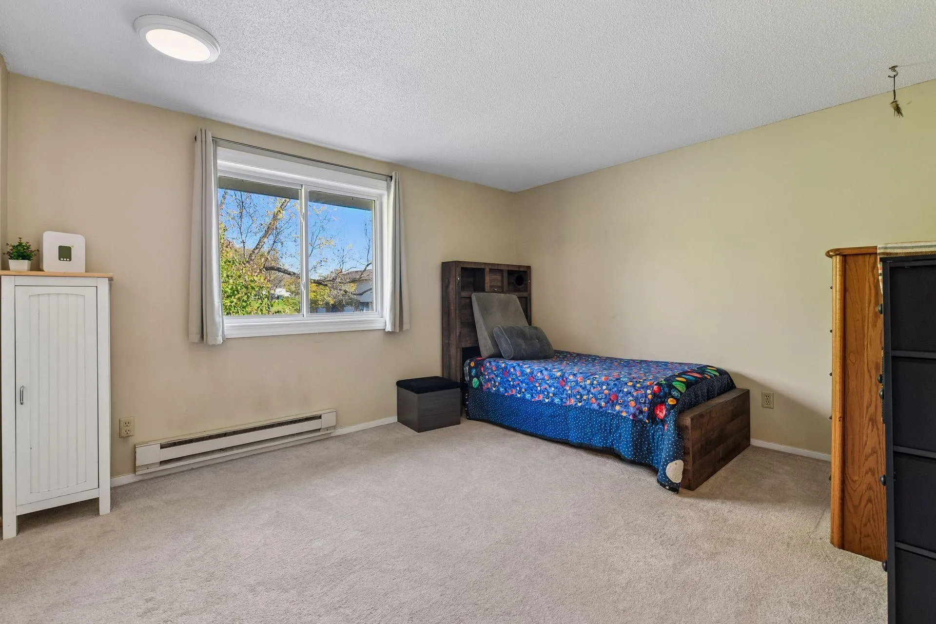 Photo 8 of 17587 Pond Circle