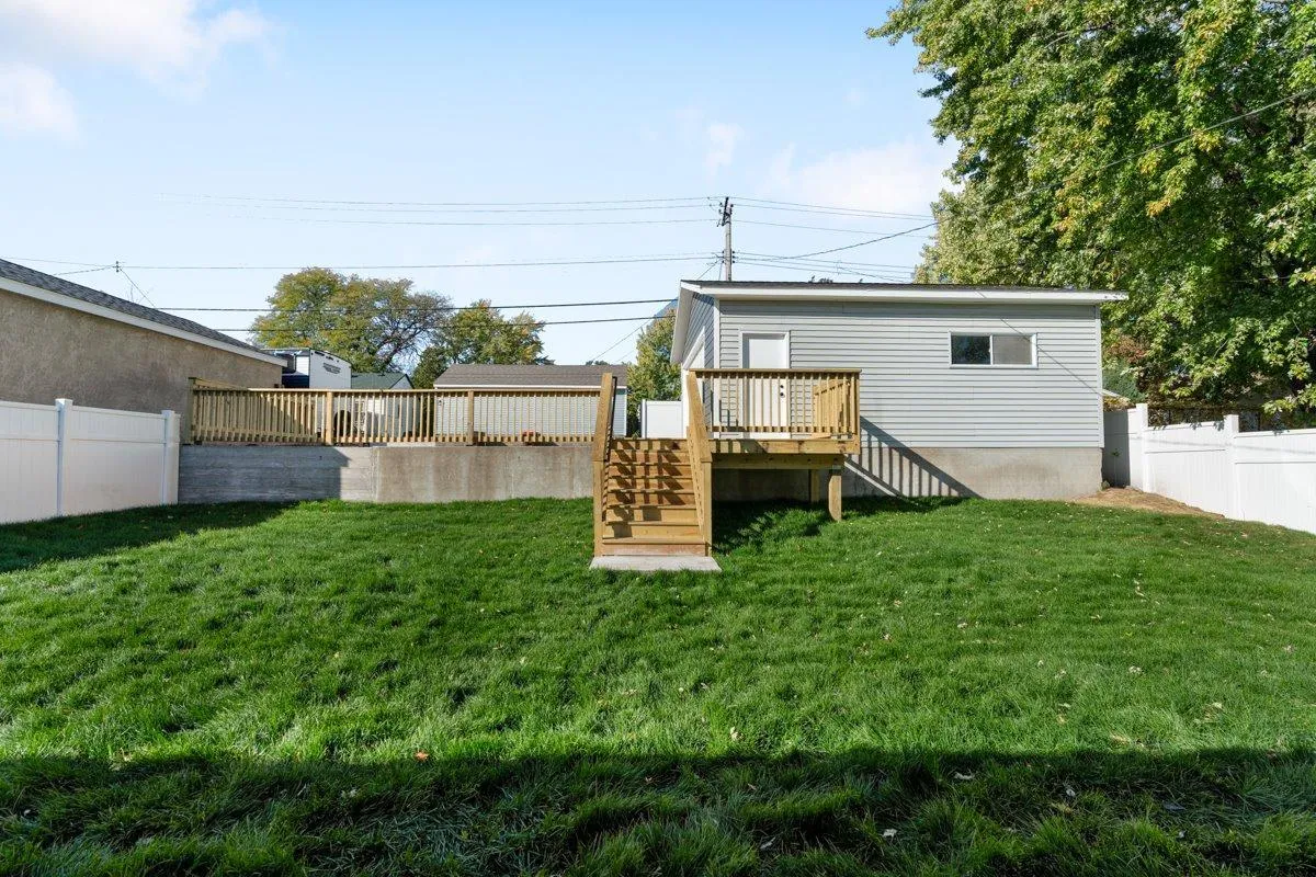 Photo 46 of 1224 6th S Avenue