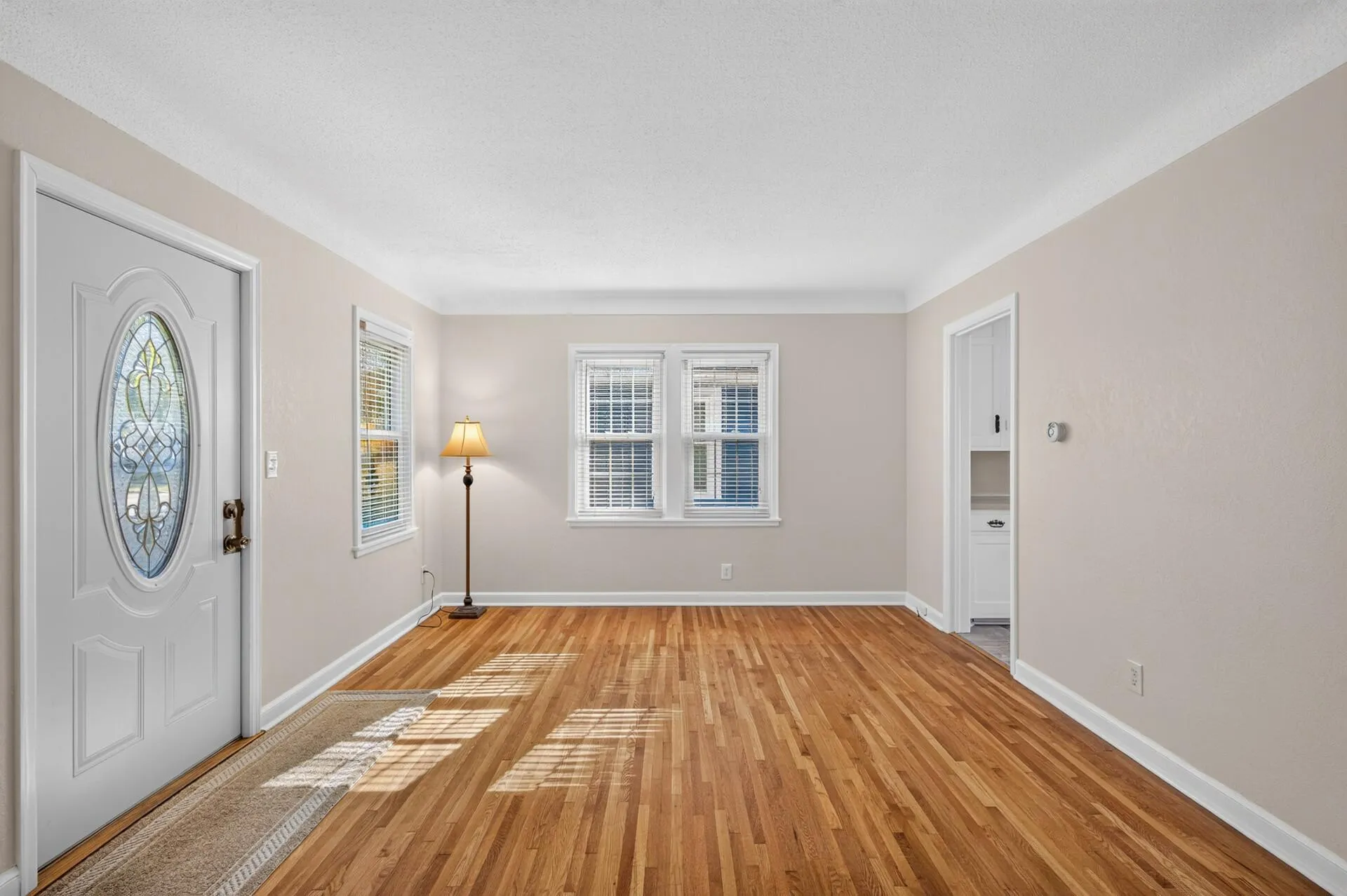 Photo 11 of 3106 Hayes Ne Street