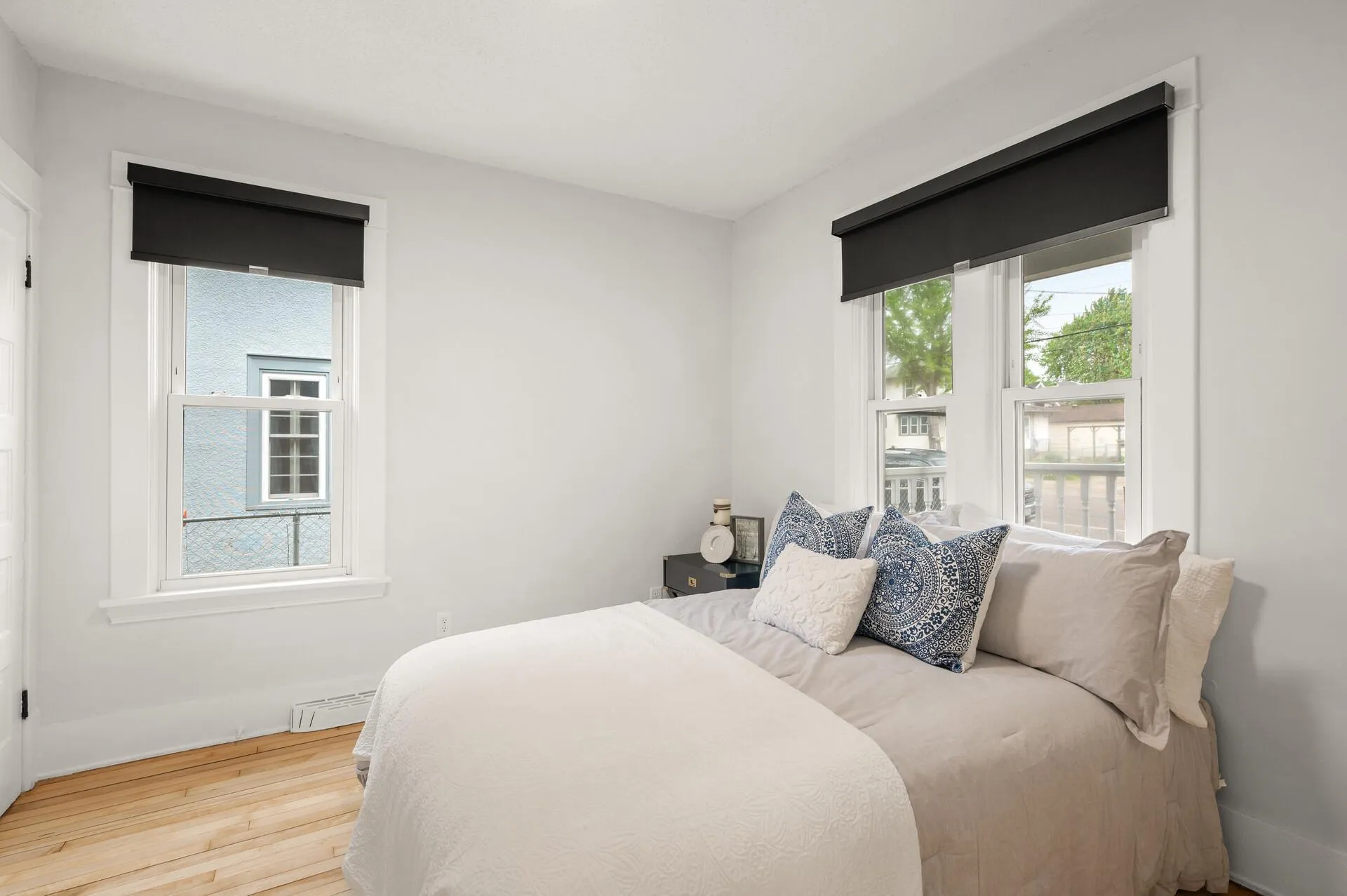 Photo 13 of 3609 E 42nd Street
