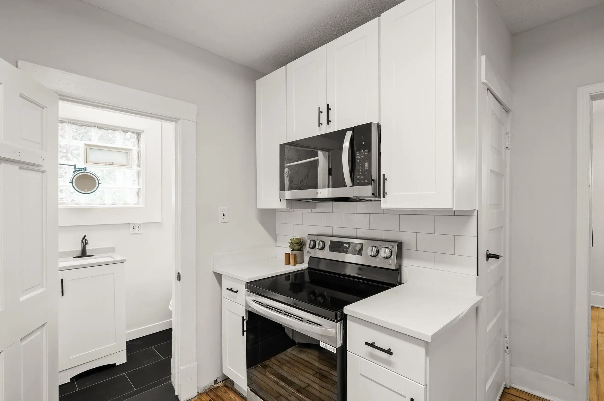 Photo 8 of 3609 E 42nd Street