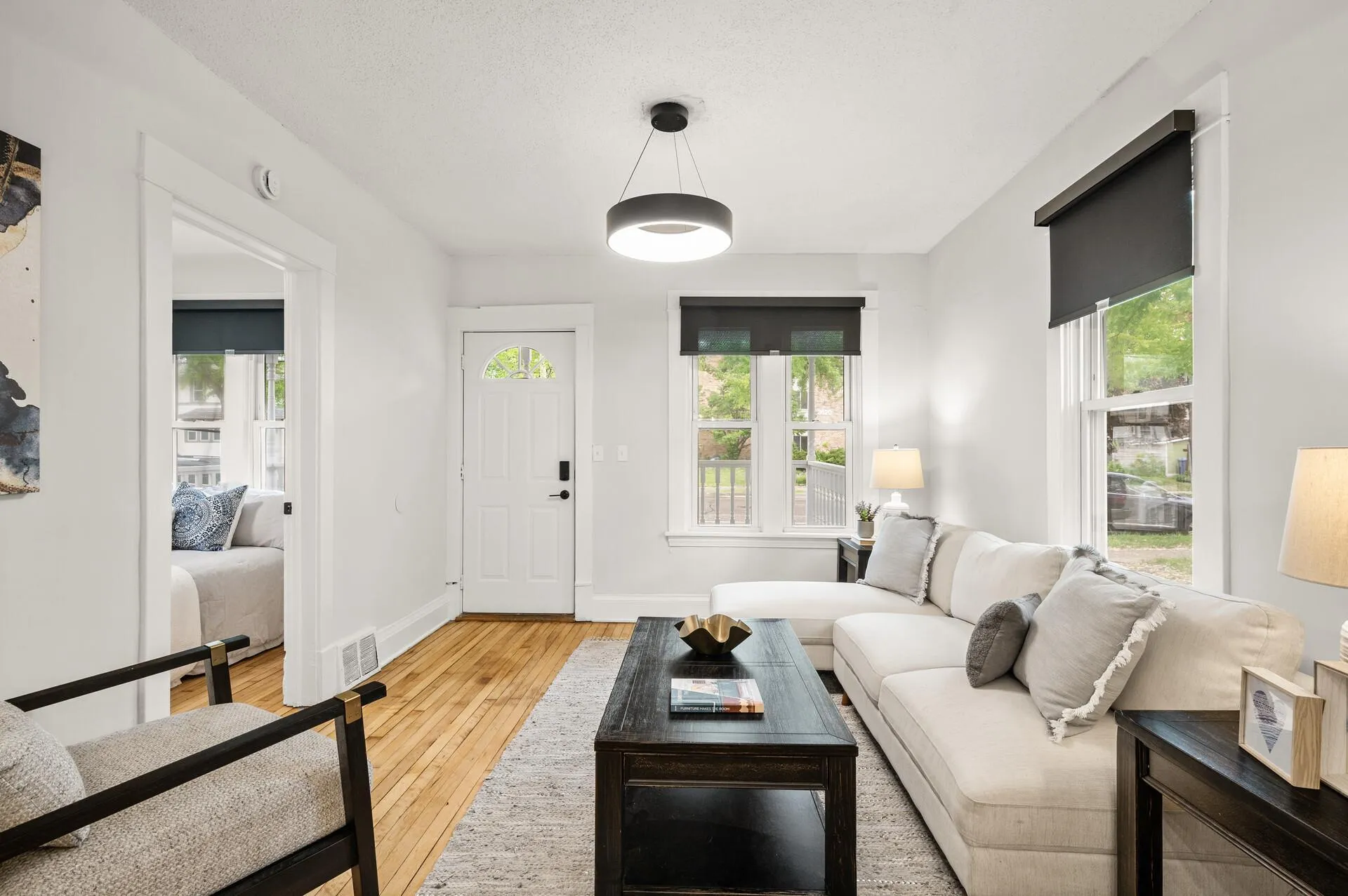 Photo 4 of 3609 E 42nd Street