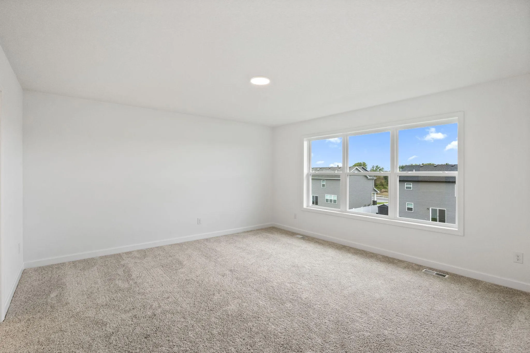 Photo 6 of 1095 Adamstown Drive