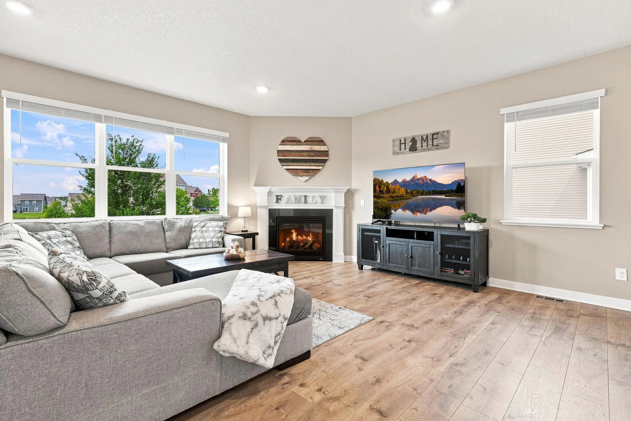 Photo 17 of 11572 Pineridge N Way