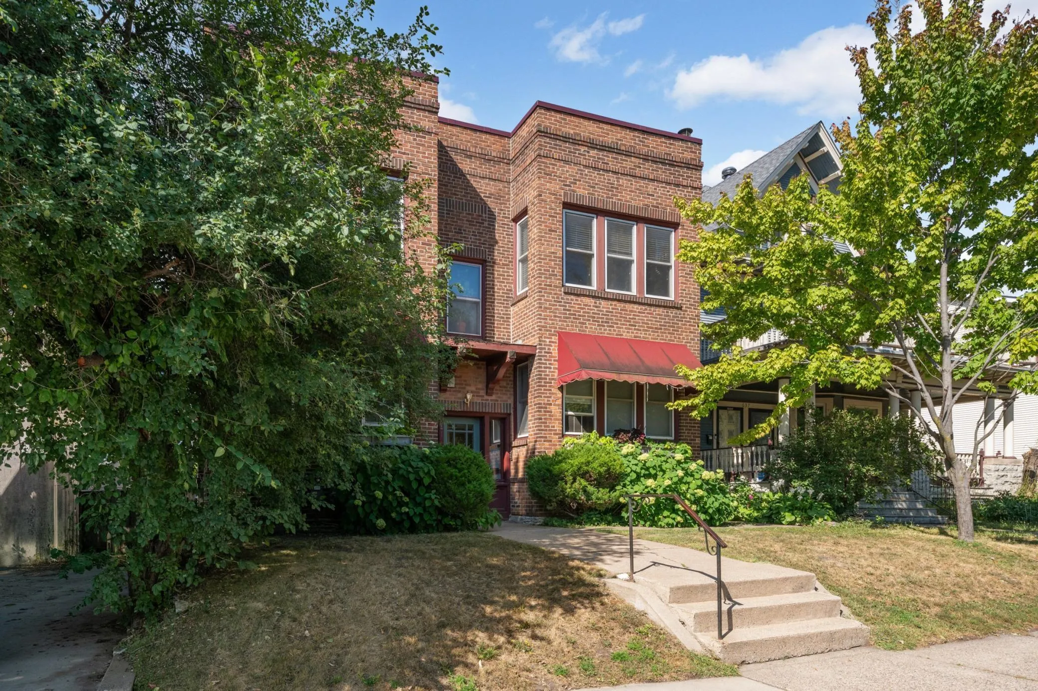 Photo 20 of 641 Marshall Avenue Unit 4