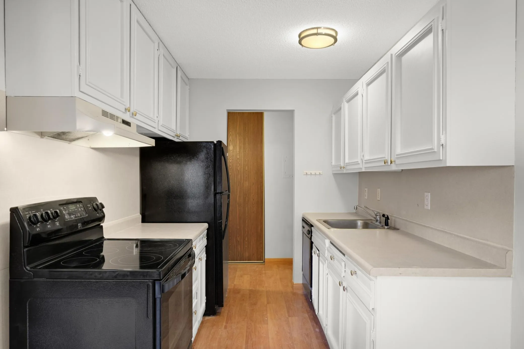 Photo 8 of 4548 Cedar Lake S Road Unit 2
