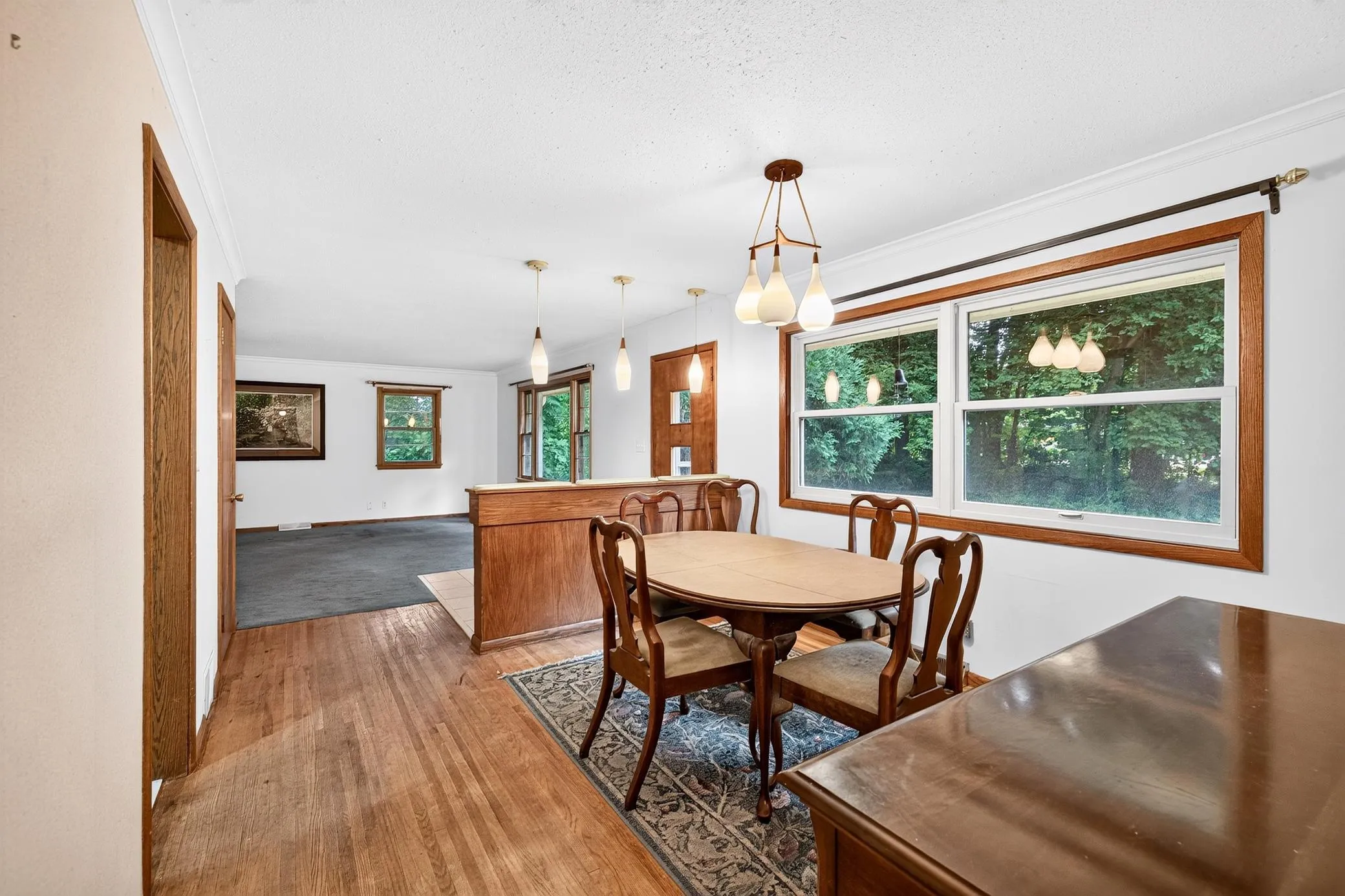 Photo 4 of 5690 Echo Road