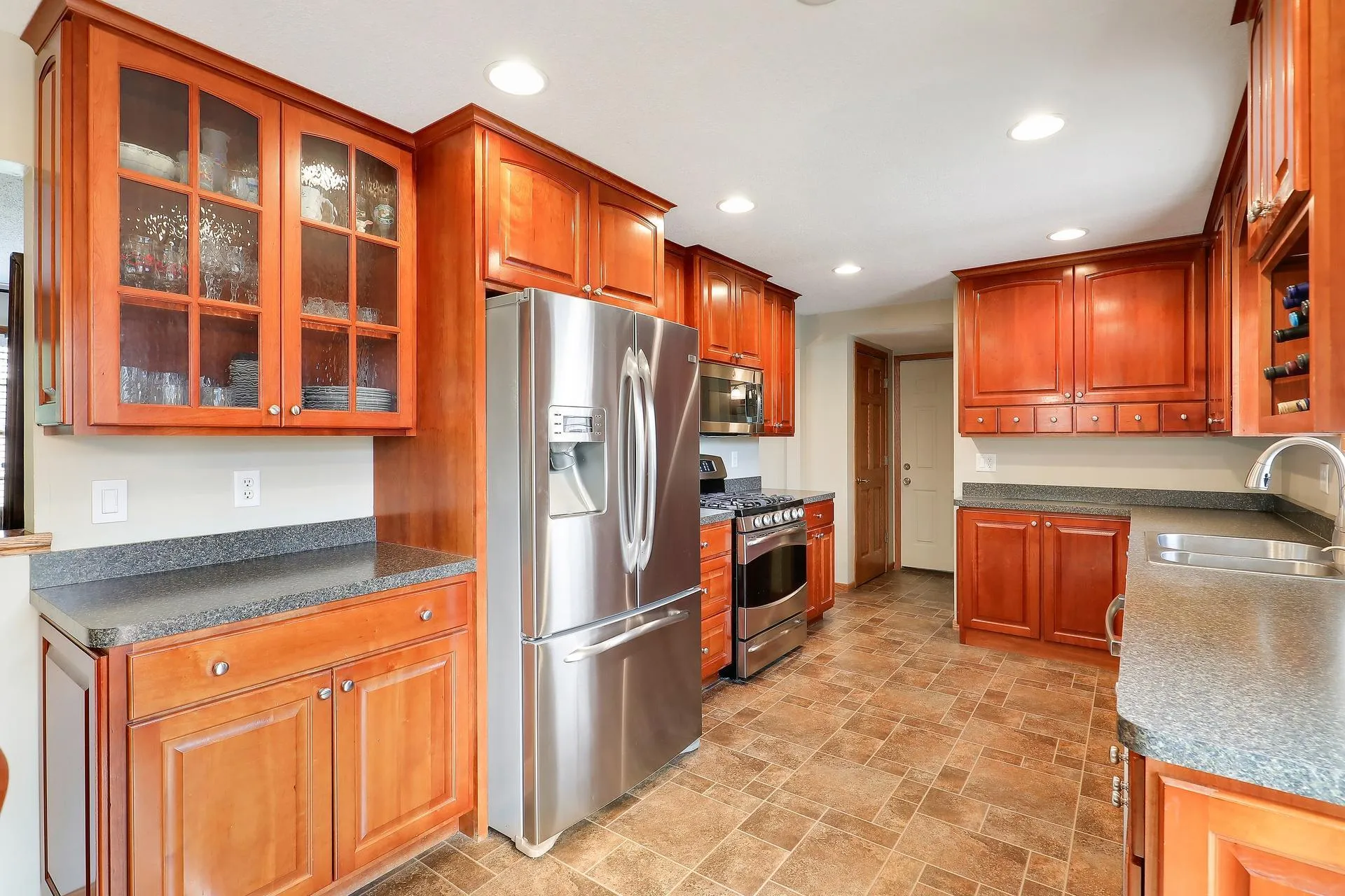 Photo 6 of 11840 Wren Nw Street