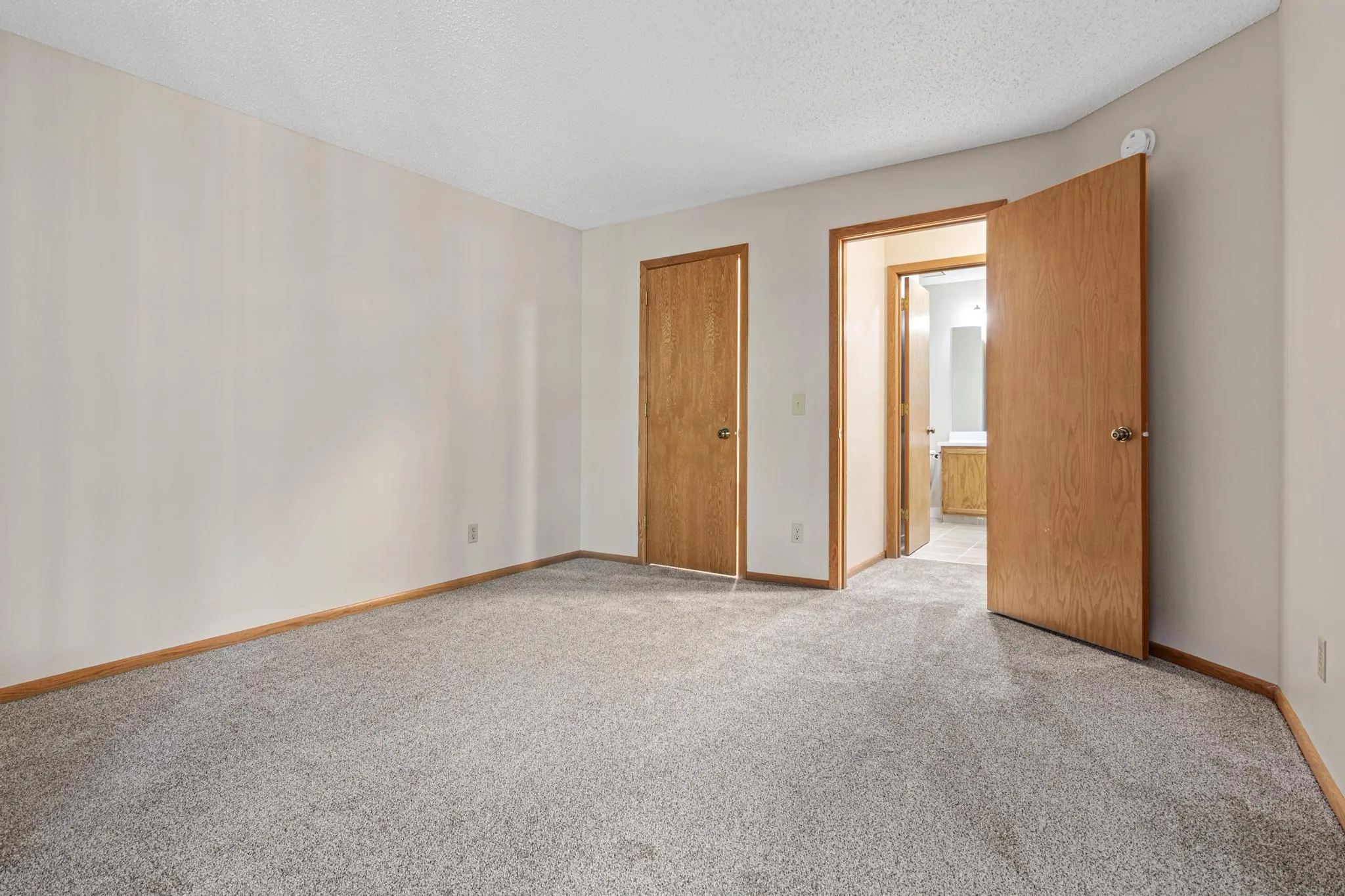 Photo 30 of 8025 Xerxes S Avenue Unit 216