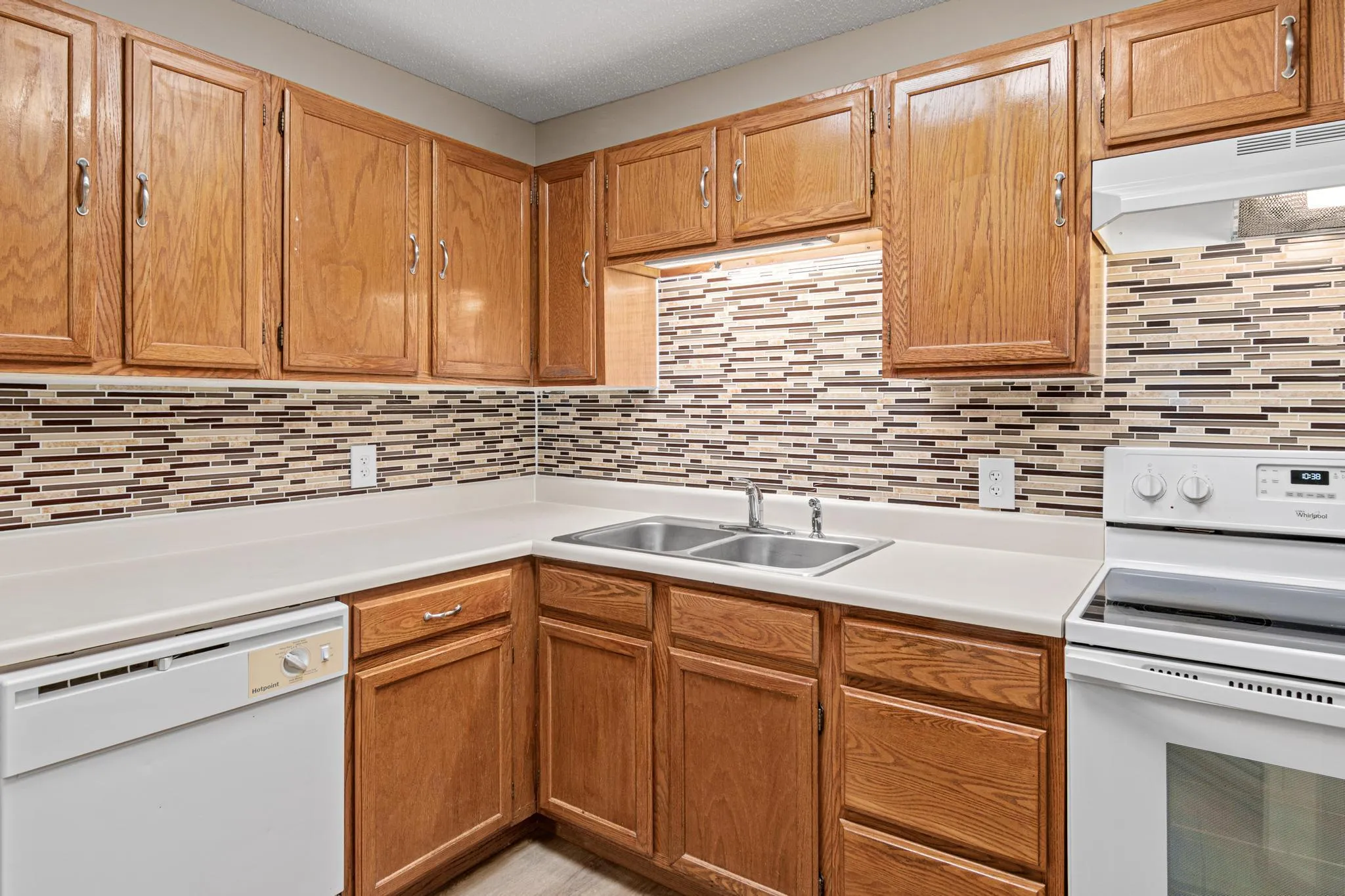 Photo 23 of 8025 Xerxes S Avenue Unit 216