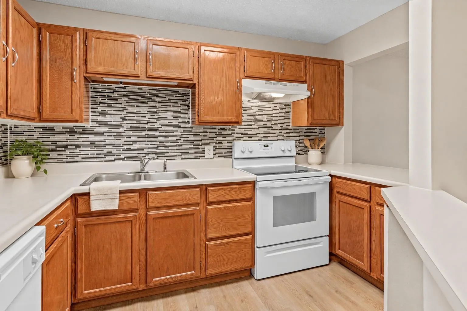Photo 20 of 8025 Xerxes S Avenue Unit 216