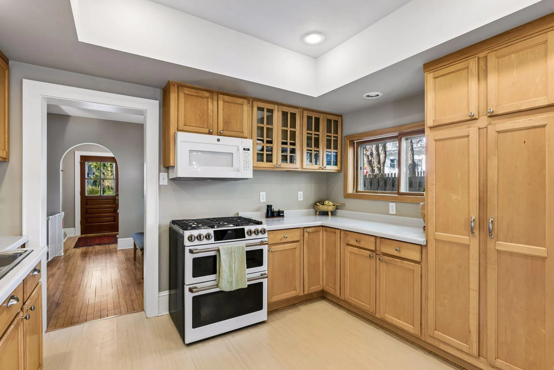 Photo 17 of 4015 Upton S Avenue