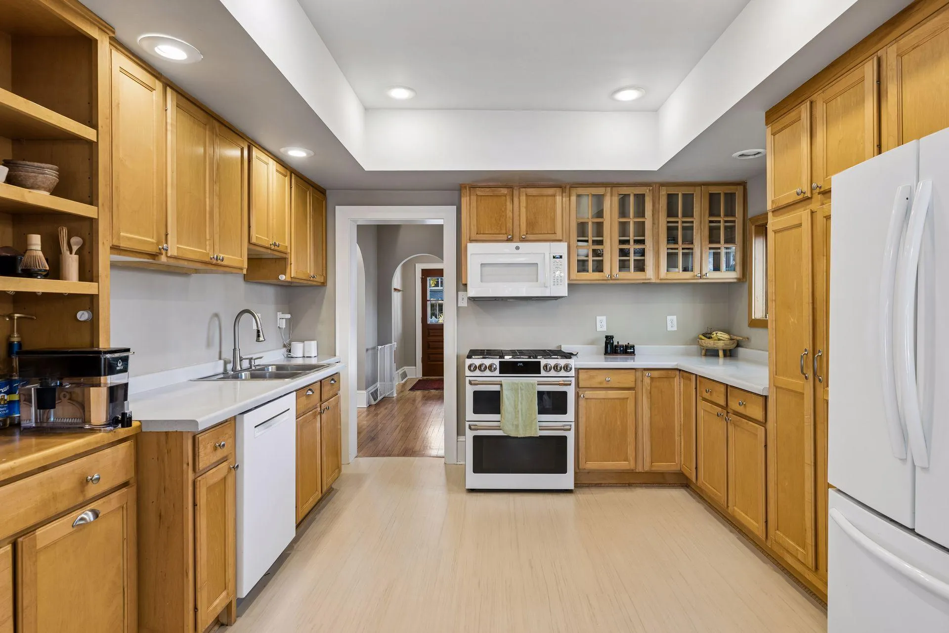 Photo 15 of 4015 Upton S Avenue