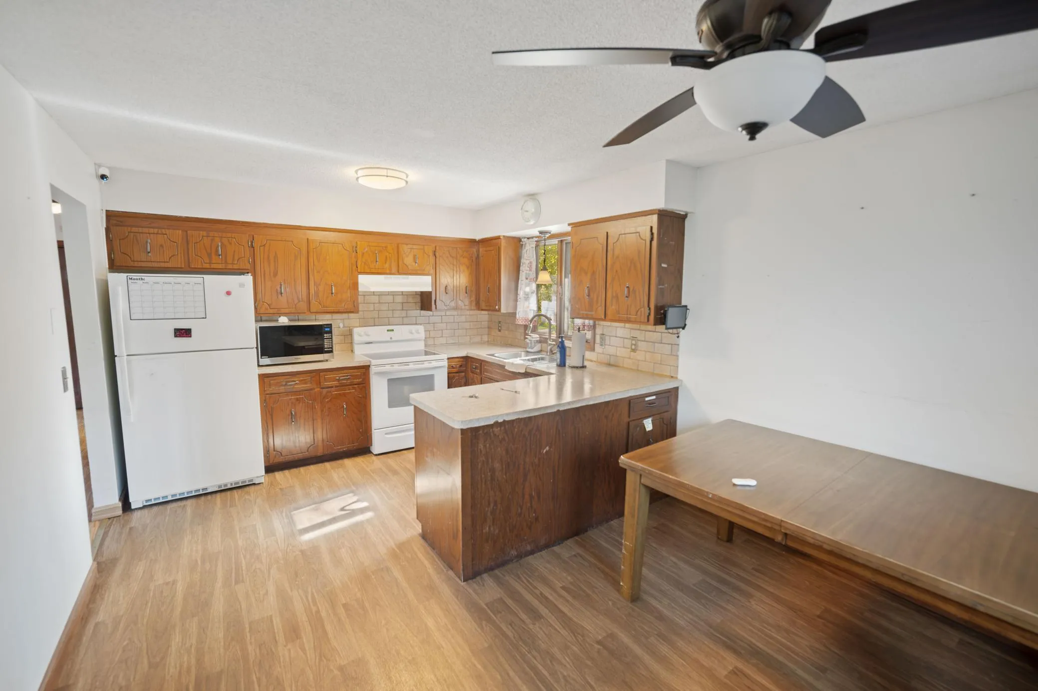 Photo 6 of 6517 Edgewood N Avenue