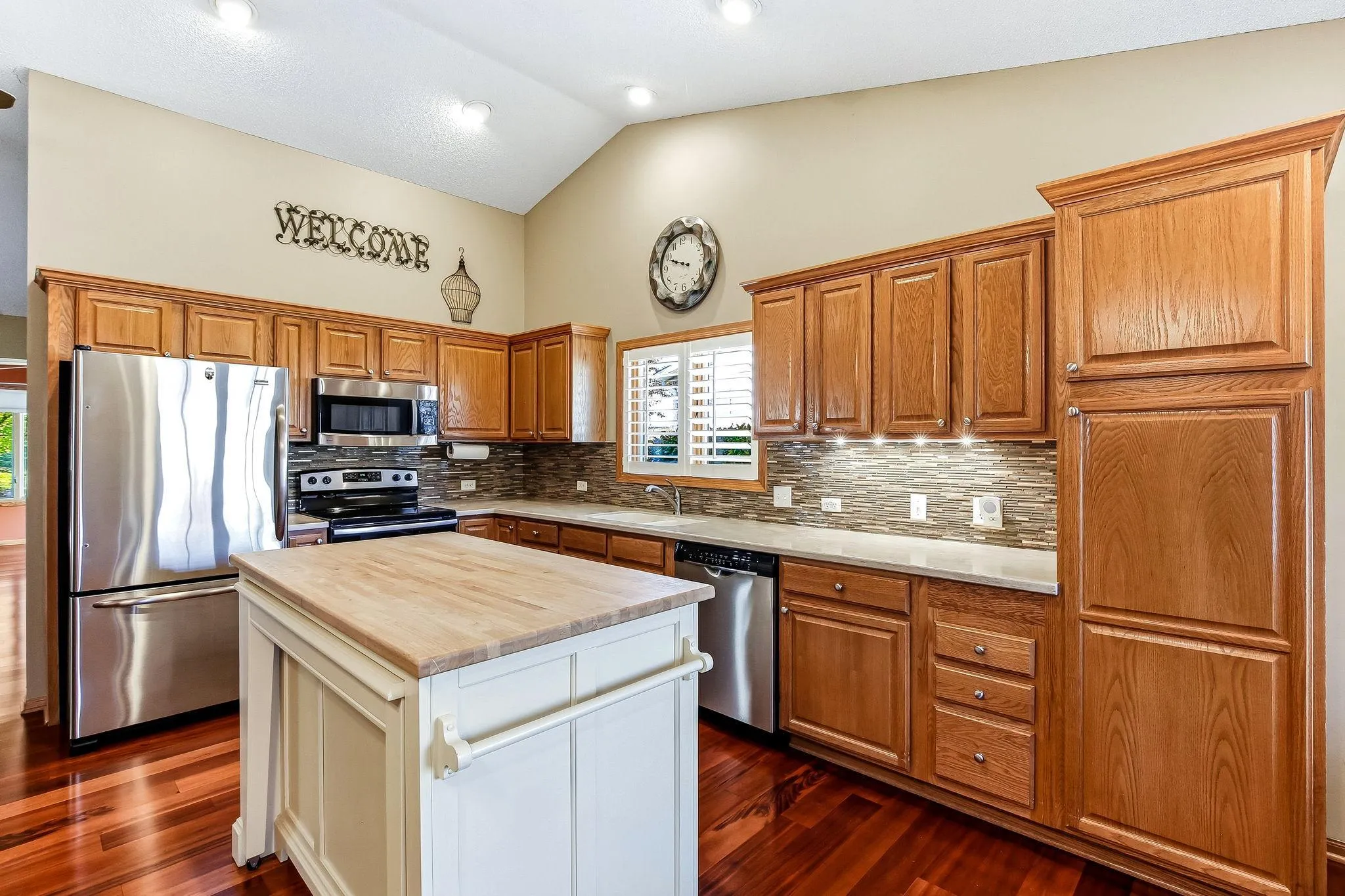 Photo 4 of 1508 Carleton Drive