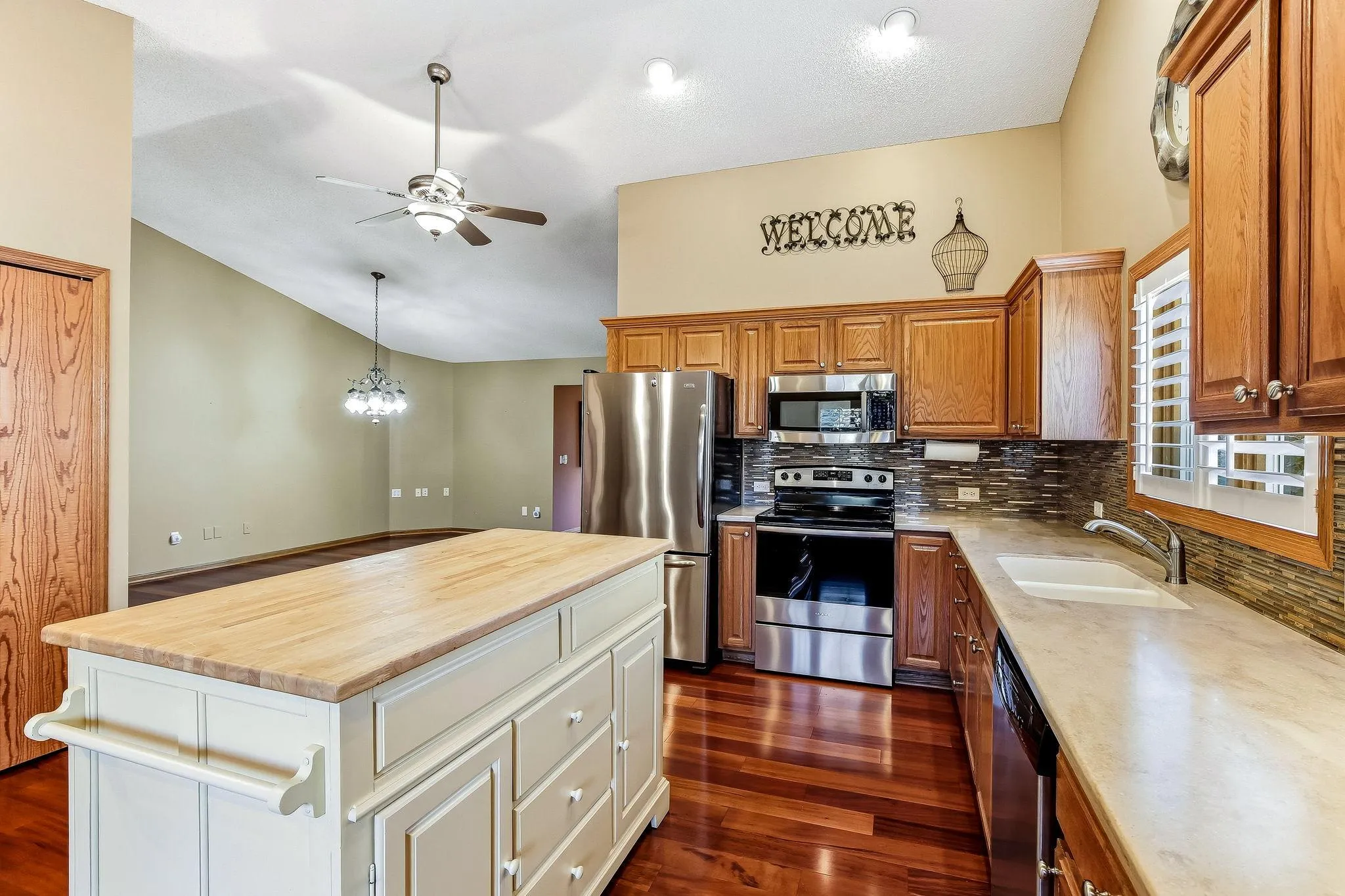 Photo 5 of 1508 Carleton Drive
