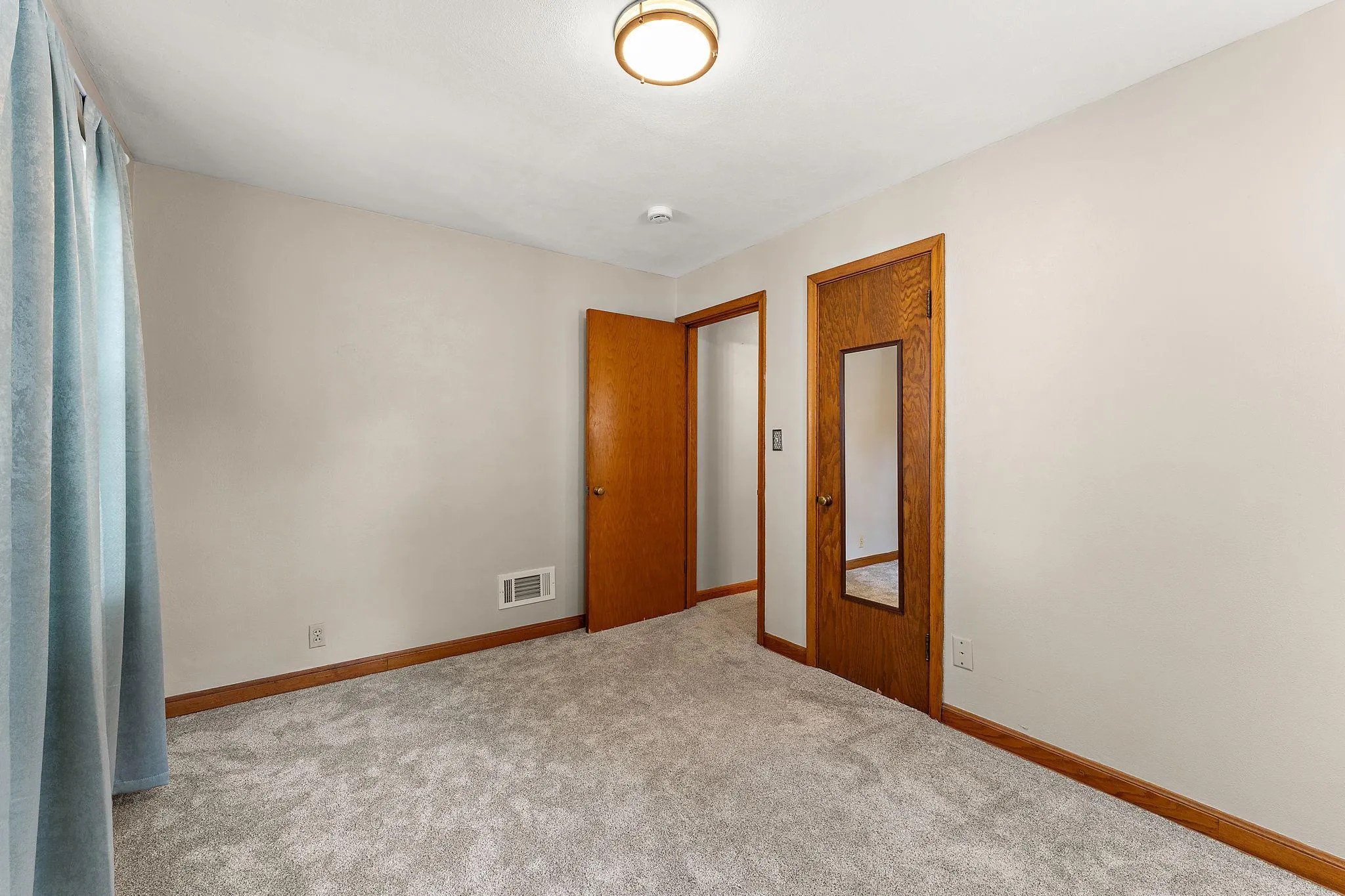 Photo 17 of 828 3rd S Avenue
