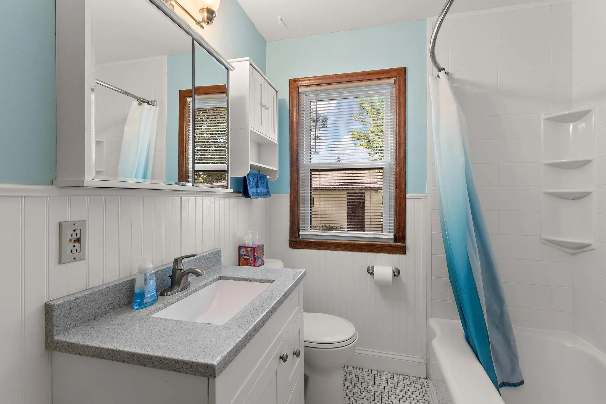 Photo 15 of 828 3rd S Avenue