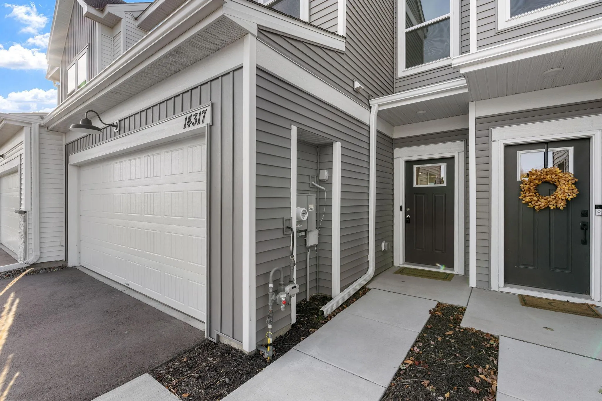 Photo 4 of 14317 103rd N Place