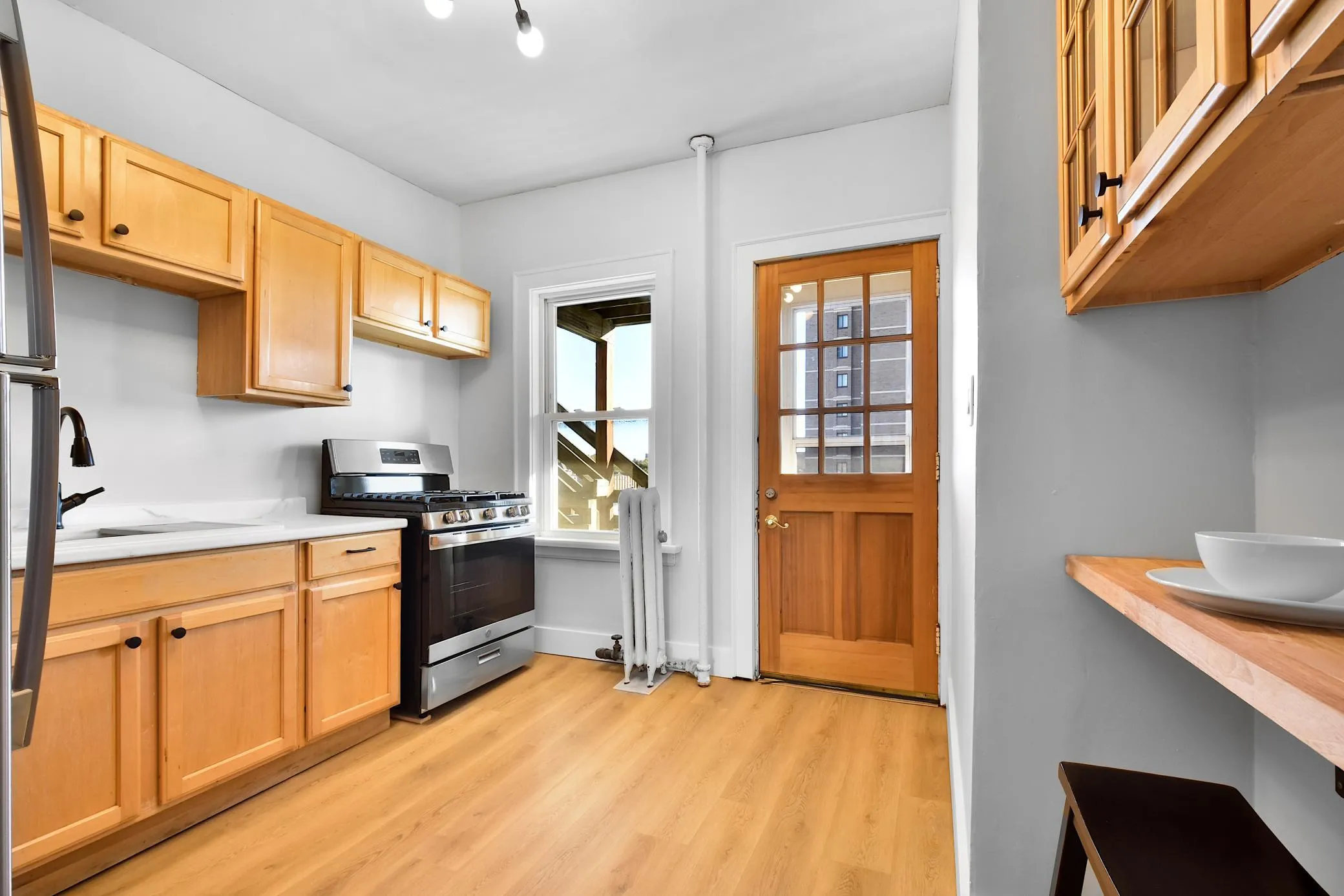 Photo 10 of 343 E 19th Street Unit 6b