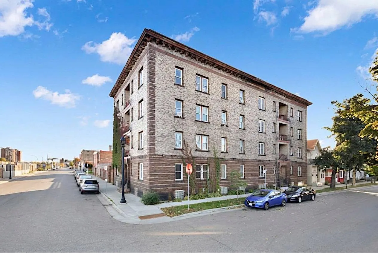 343 E 19th Street Unit 6b