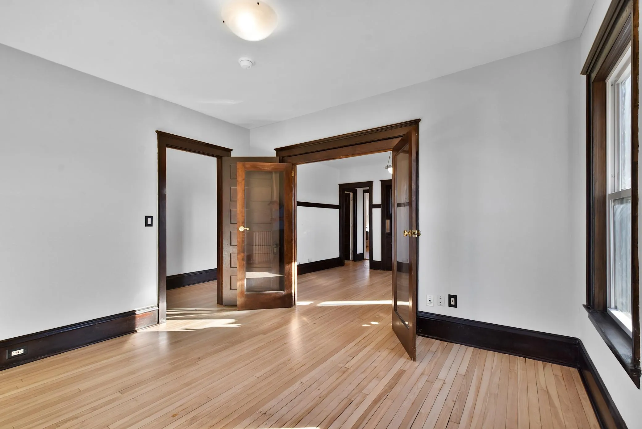 Photo 18 of 343 E 19th Street Unit 6b