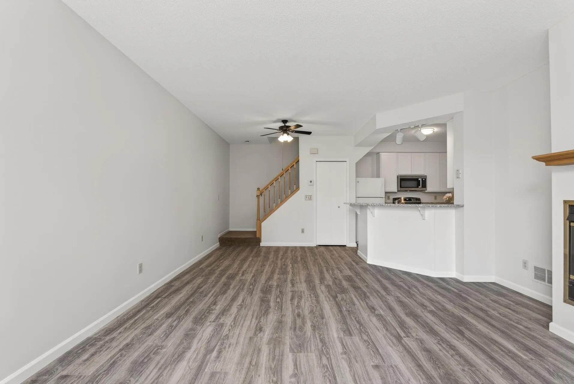 Photo 7 of 9249 Troon Court