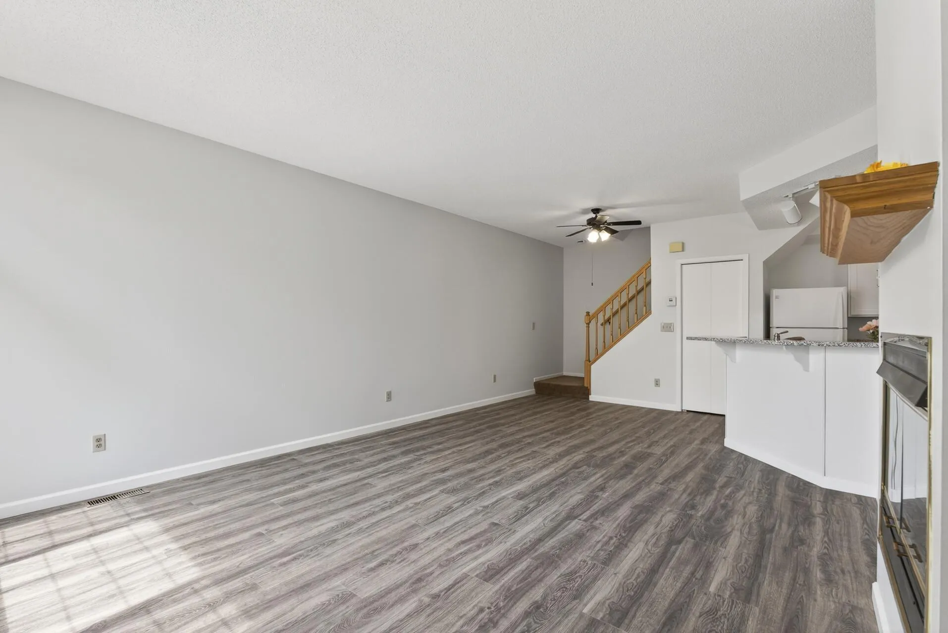 Photo 5 of 9249 Troon Court