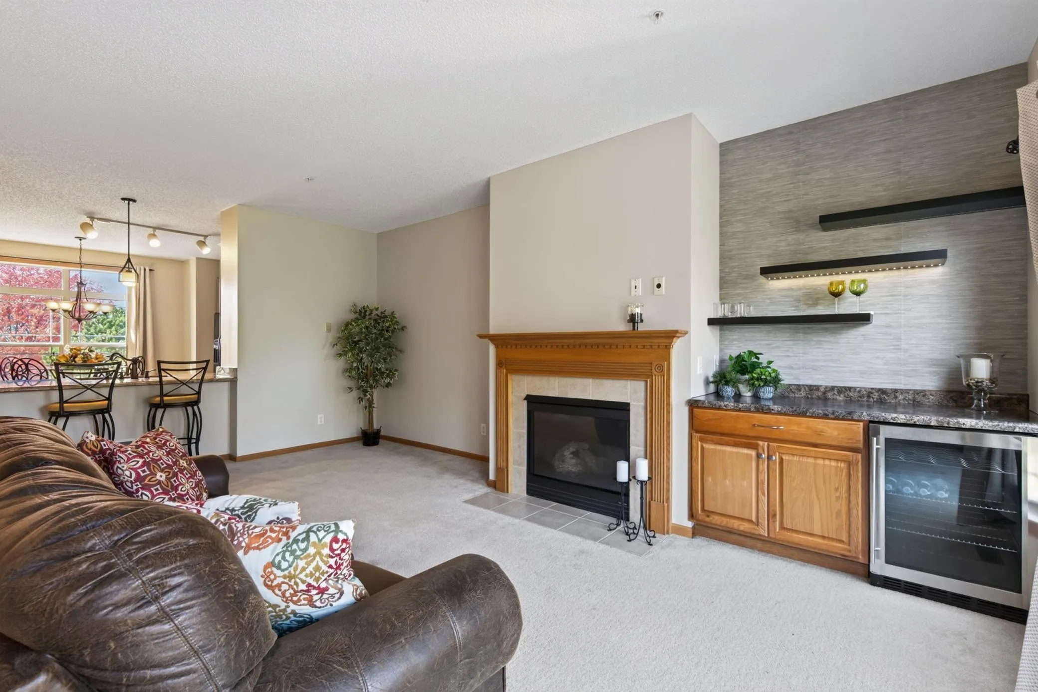 Photo 11 of 14575 Olivine Nw Street