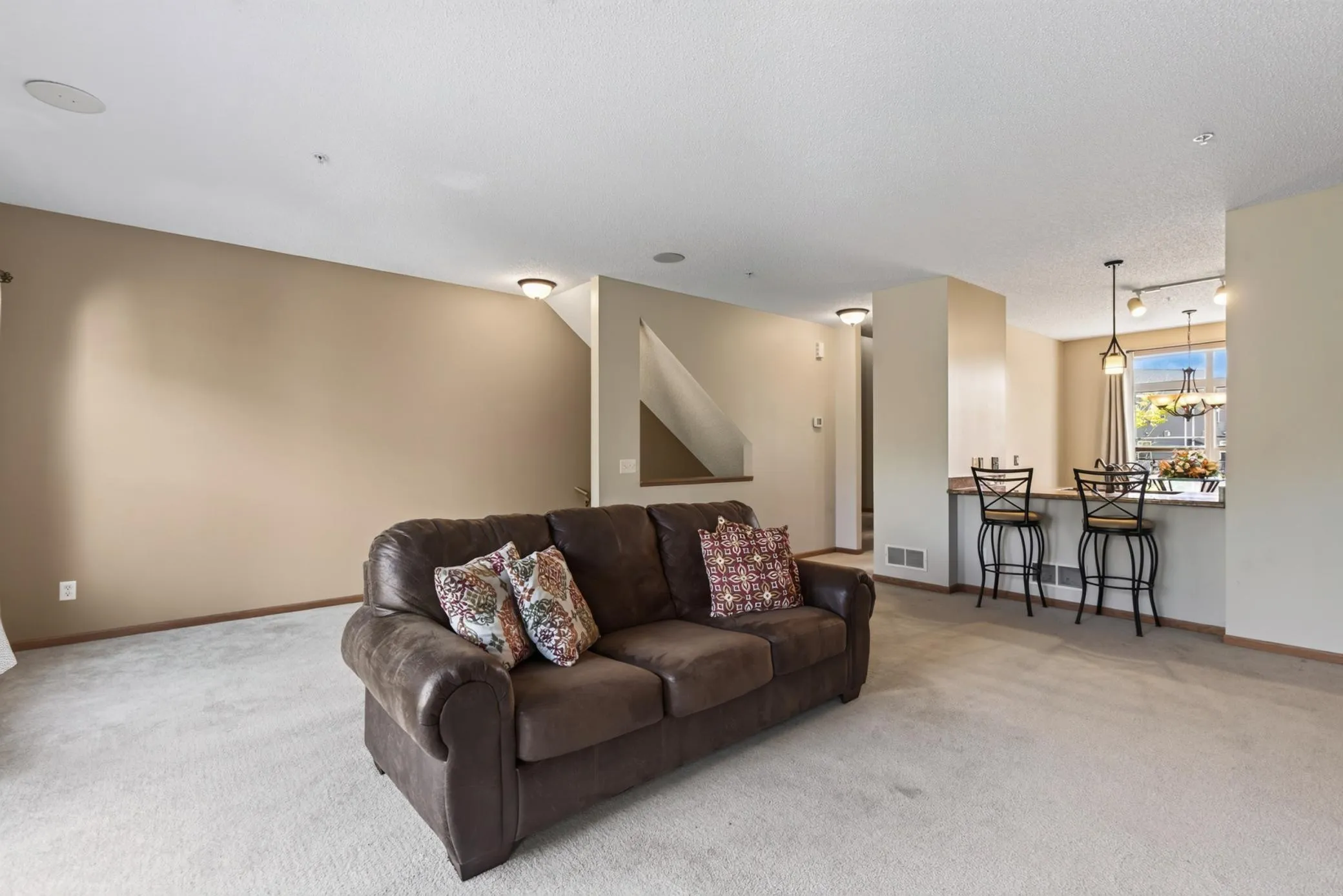 Photo 10 of 14575 Olivine Nw Street