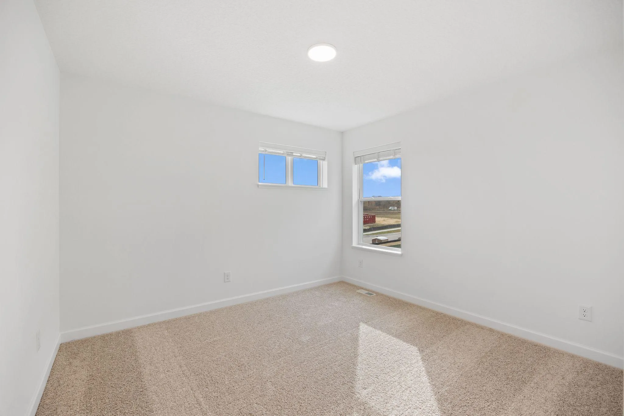 Photo 13 of 18372 Gladhurst Lane