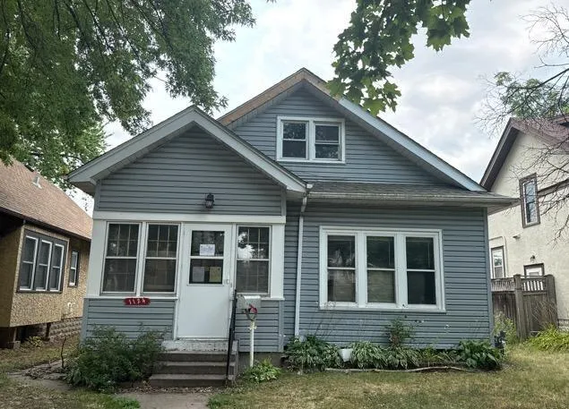 Photo 2 of 1124 Maryland E Avenue