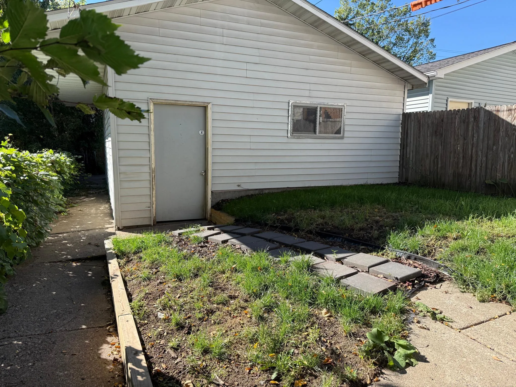 Photo 22 of 1010 Front Avenue