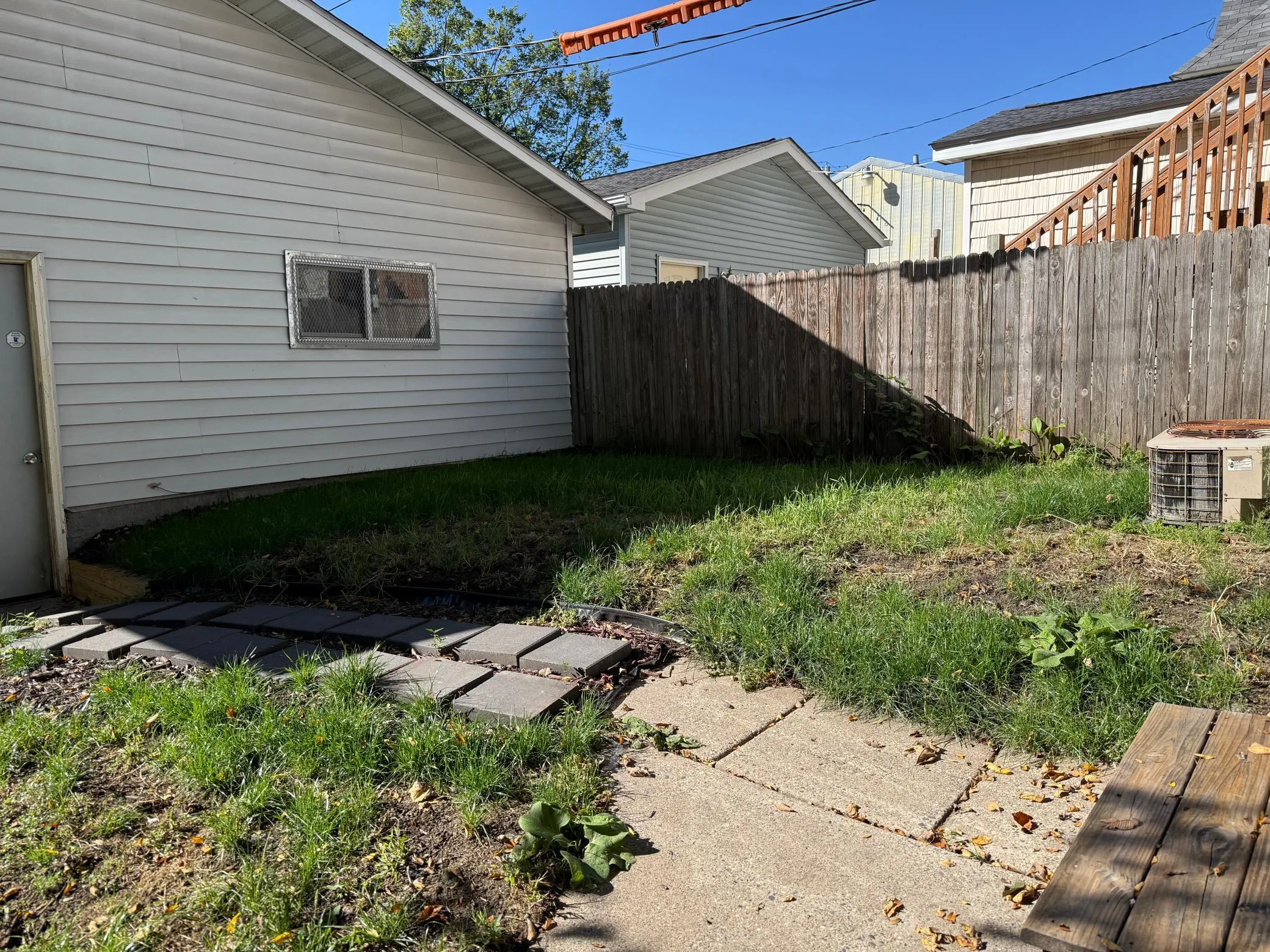 Photo 20 of 1010 Front Avenue
