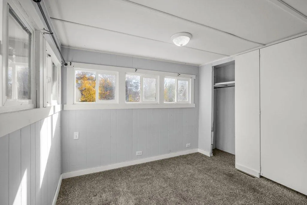 Photo 9 of 33988 Xenon Nw Drive