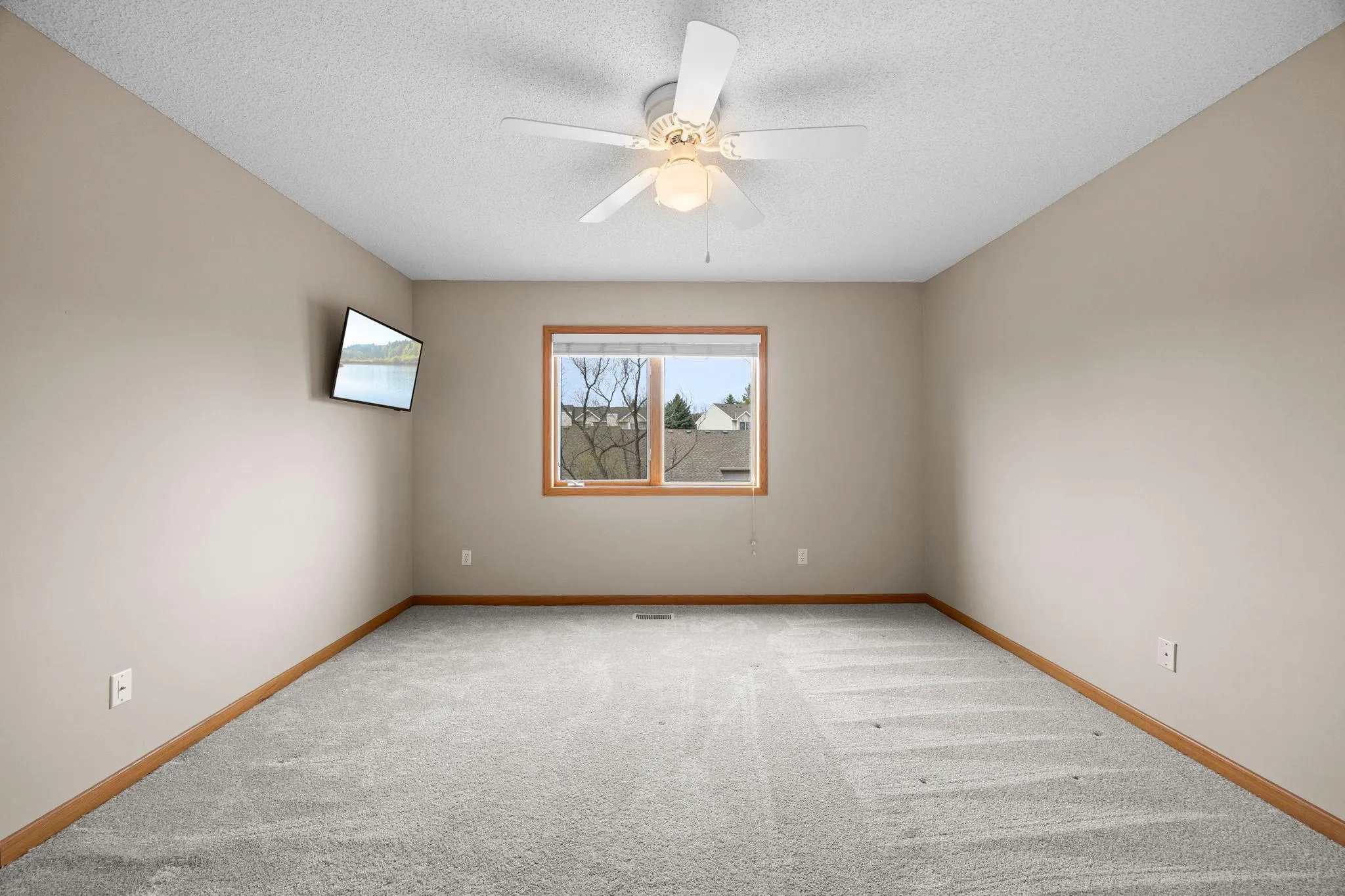 Photo 49 of 13956 Shoreside Court