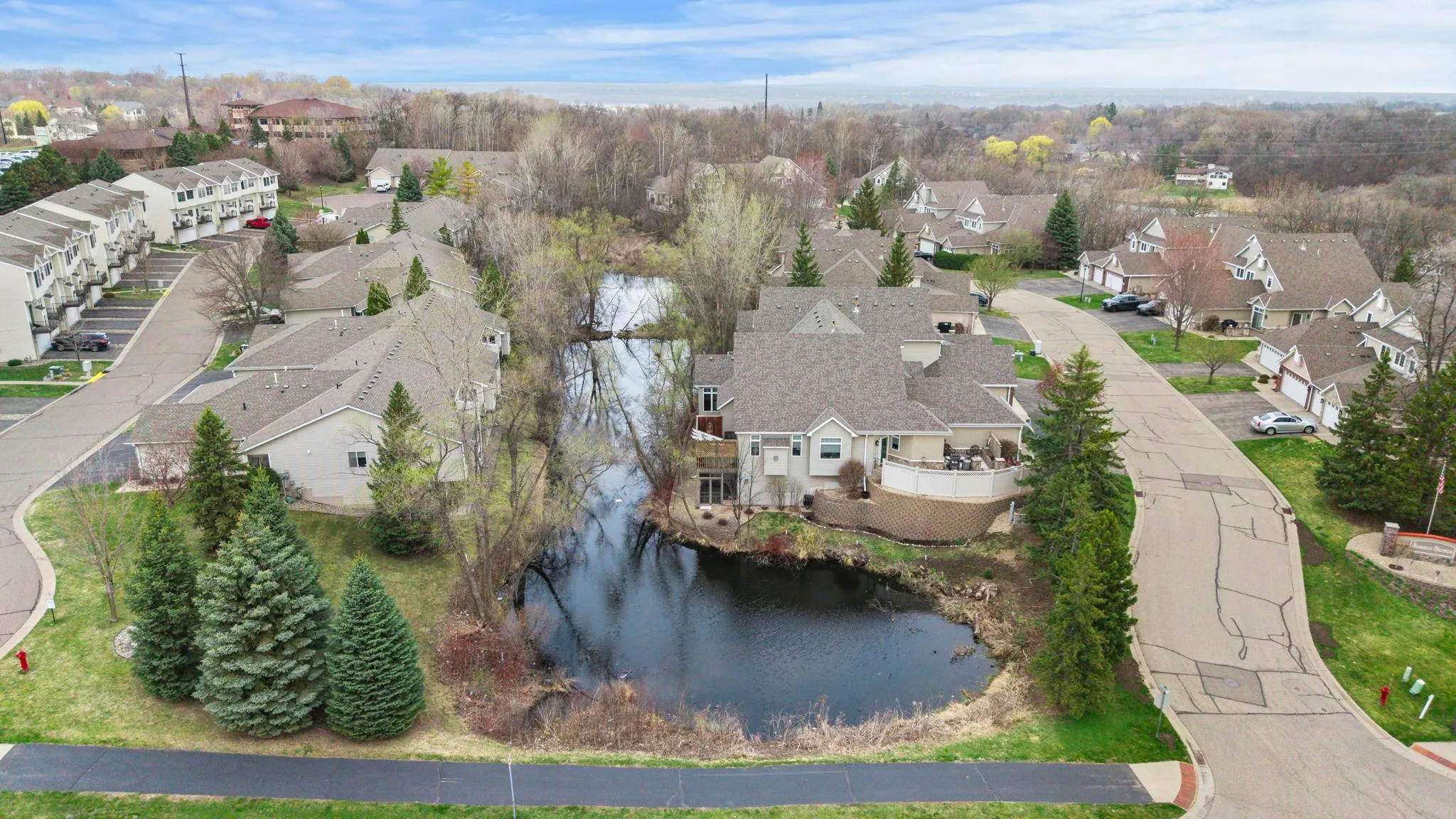 Photo 8 of 13956 Shoreside Court