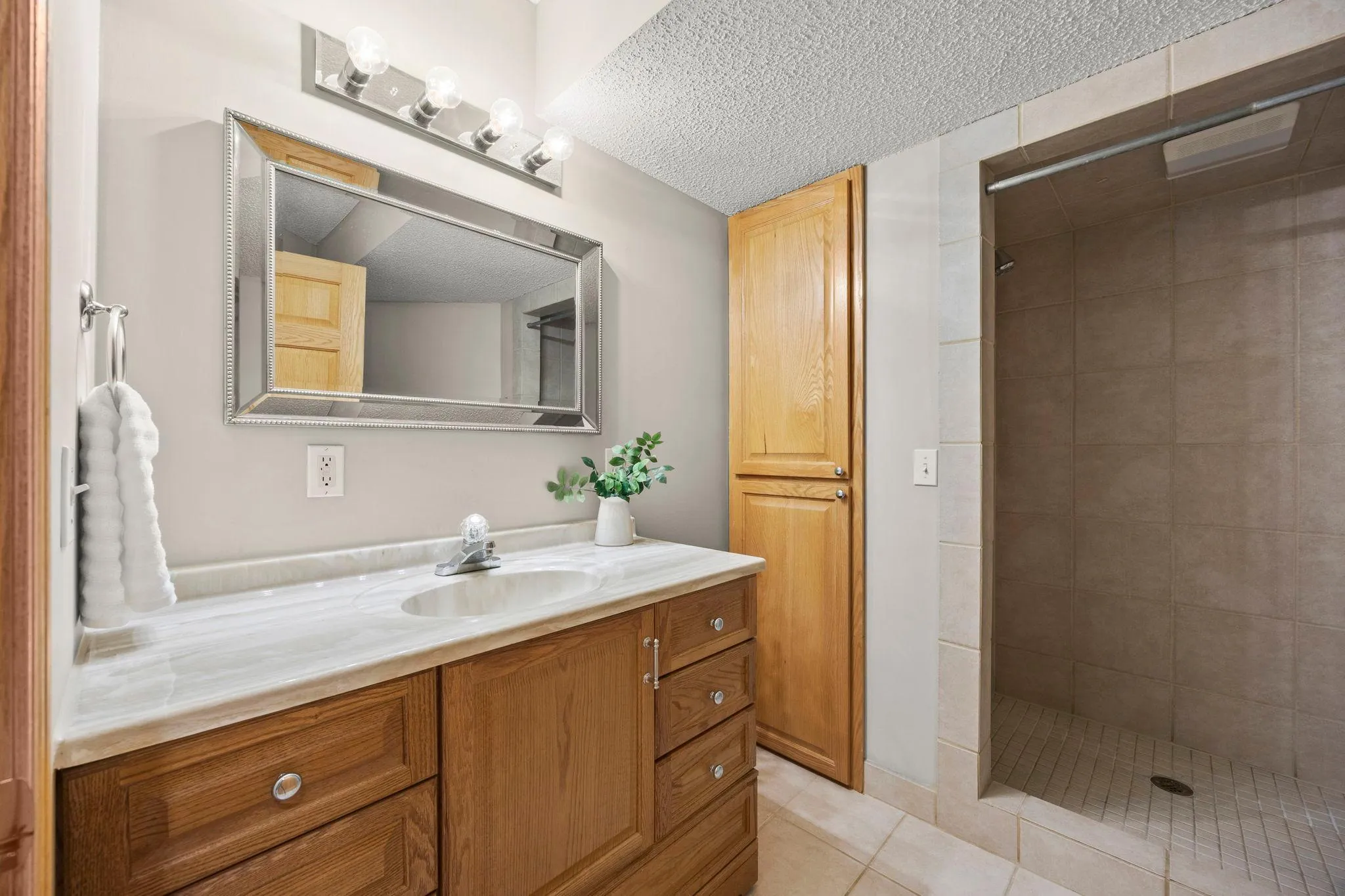 Photo 69 of 13956 Shoreside Court