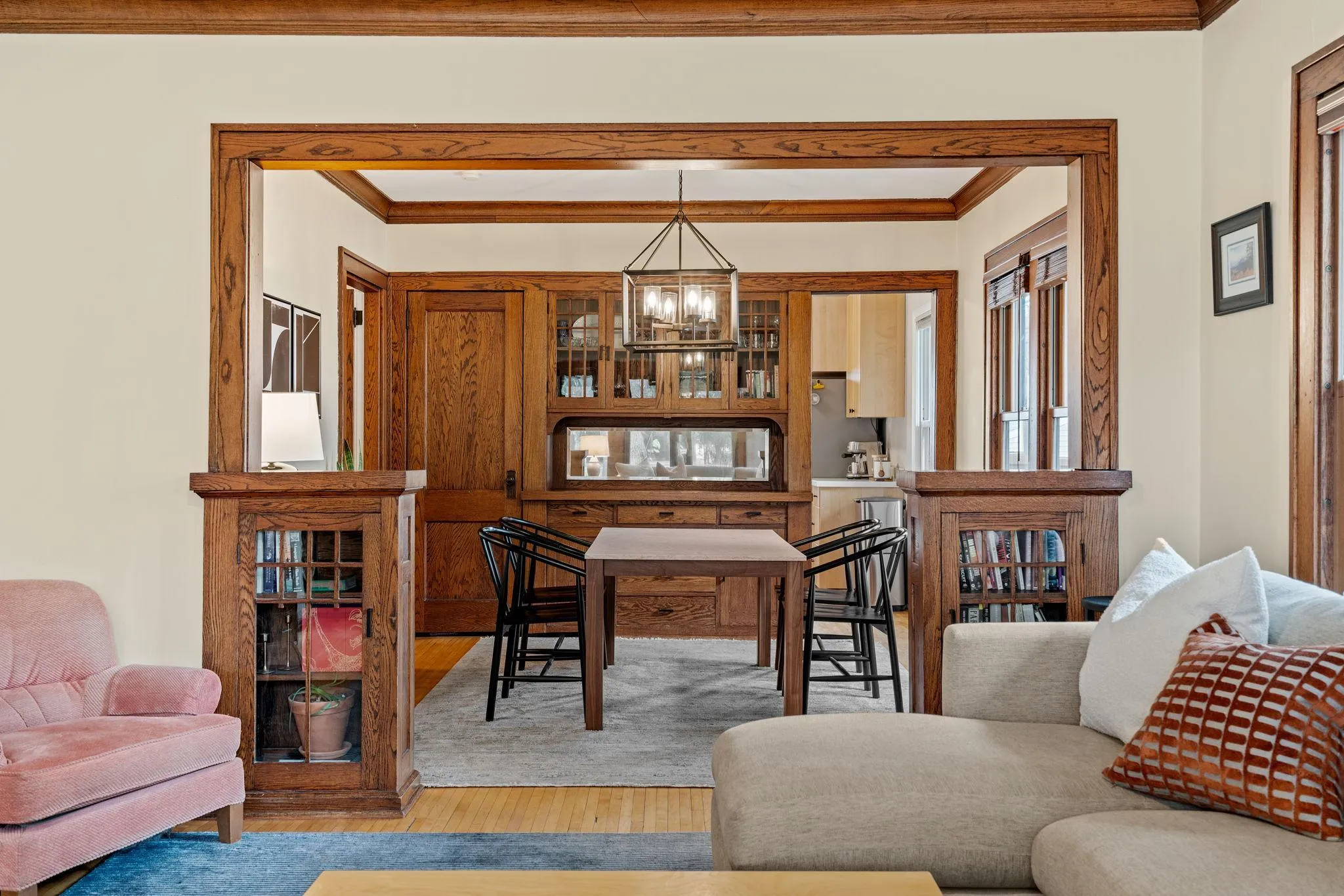 Photo 7 of 4715 Wentworth Avenue