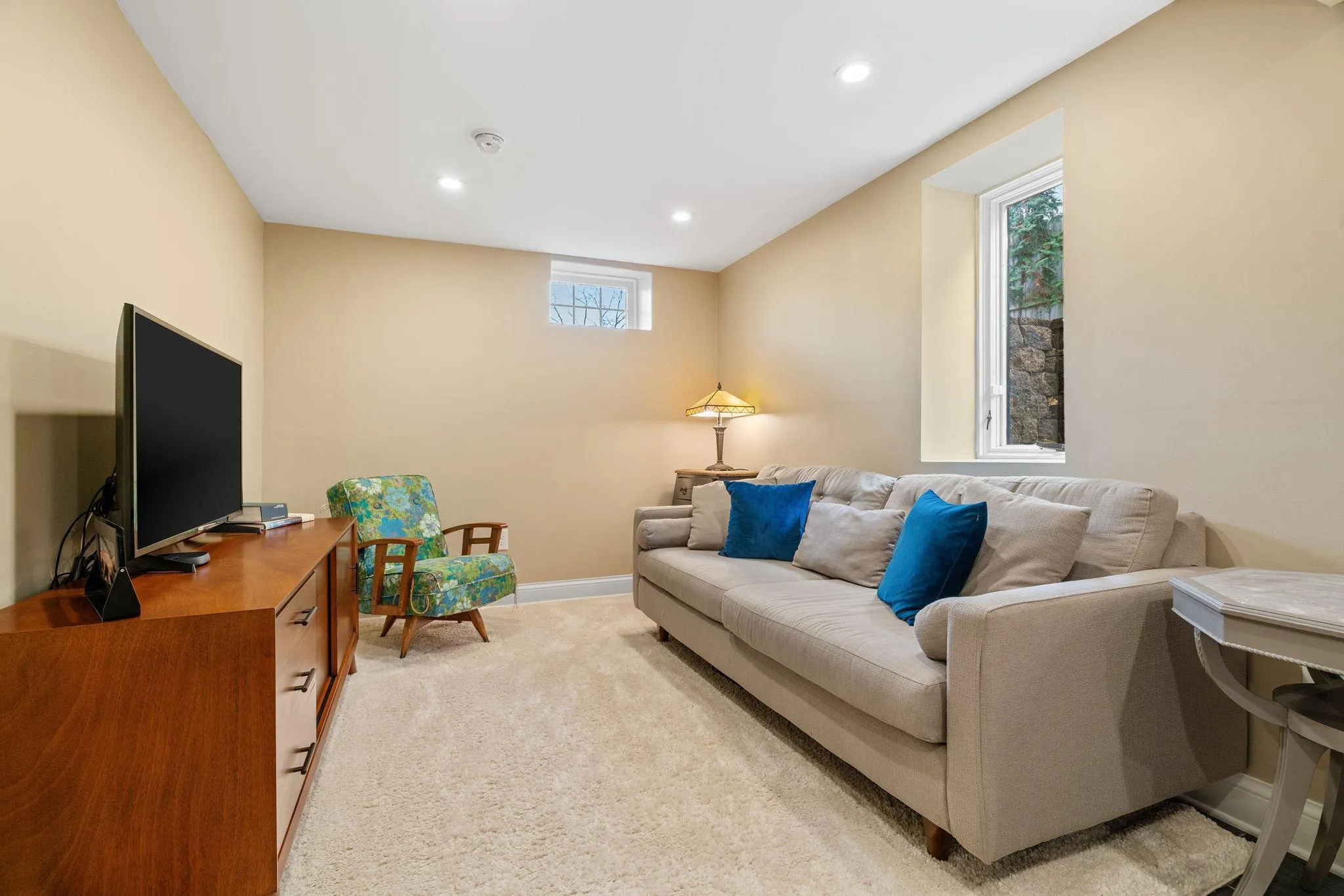 Photo 17 of 4715 Wentworth Avenue