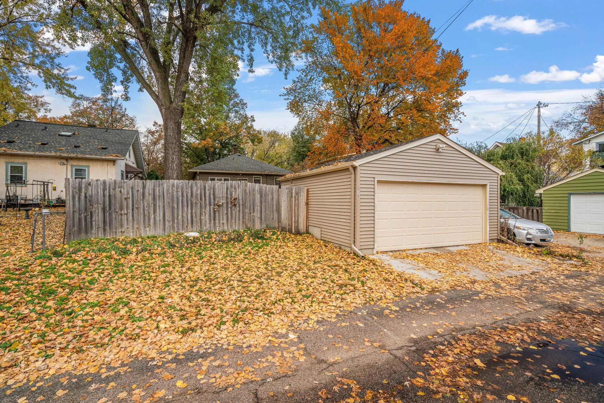 Photo 25 of 4715 Wentworth Avenue