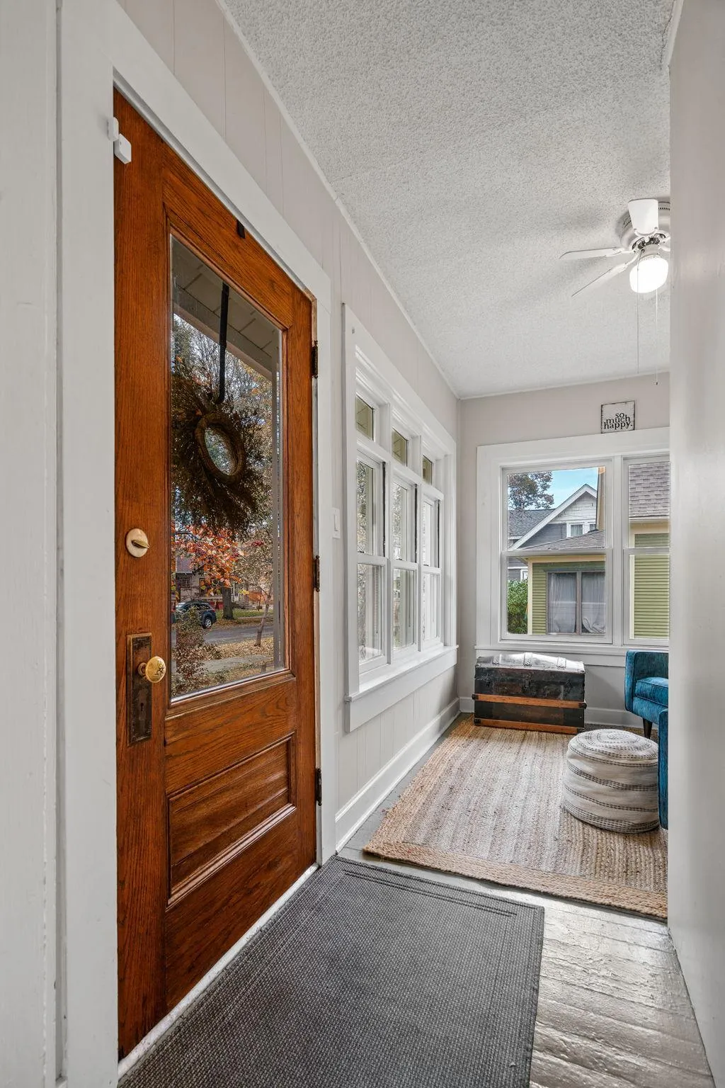 Photo 3 of 4715 Wentworth Avenue