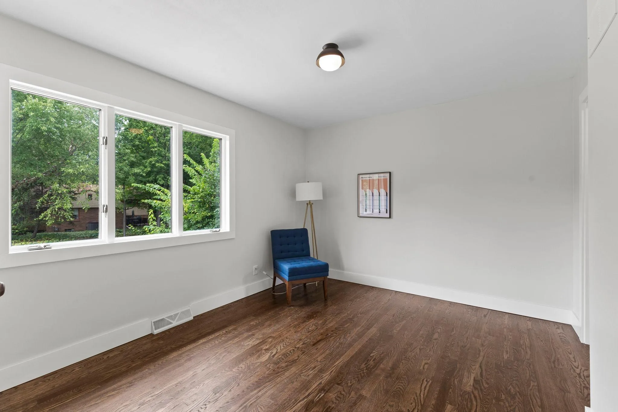 Photo 15 of 2334 Doswell Avenue