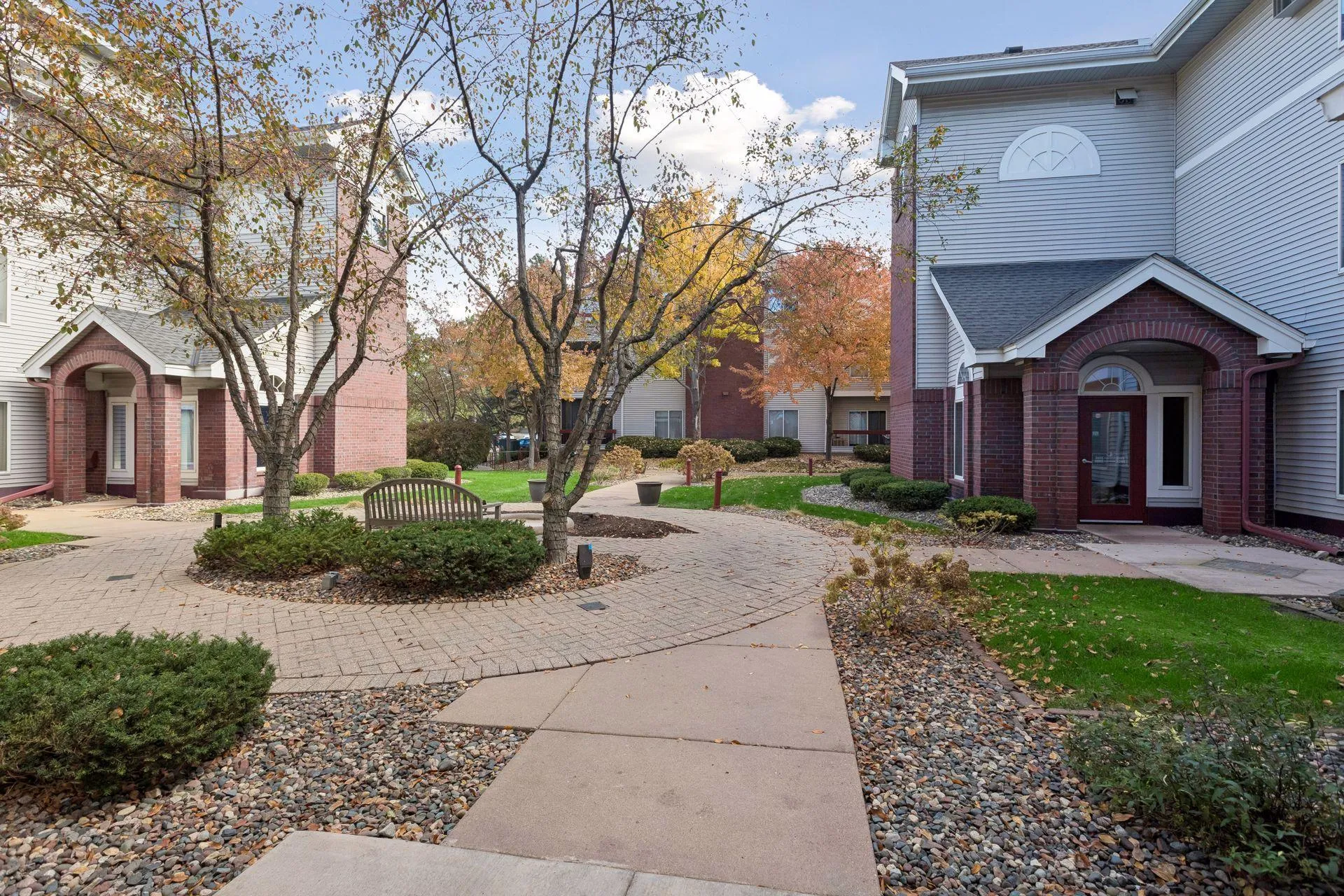 Photo 3 of 7500 Edinborough Way Unit 3304
