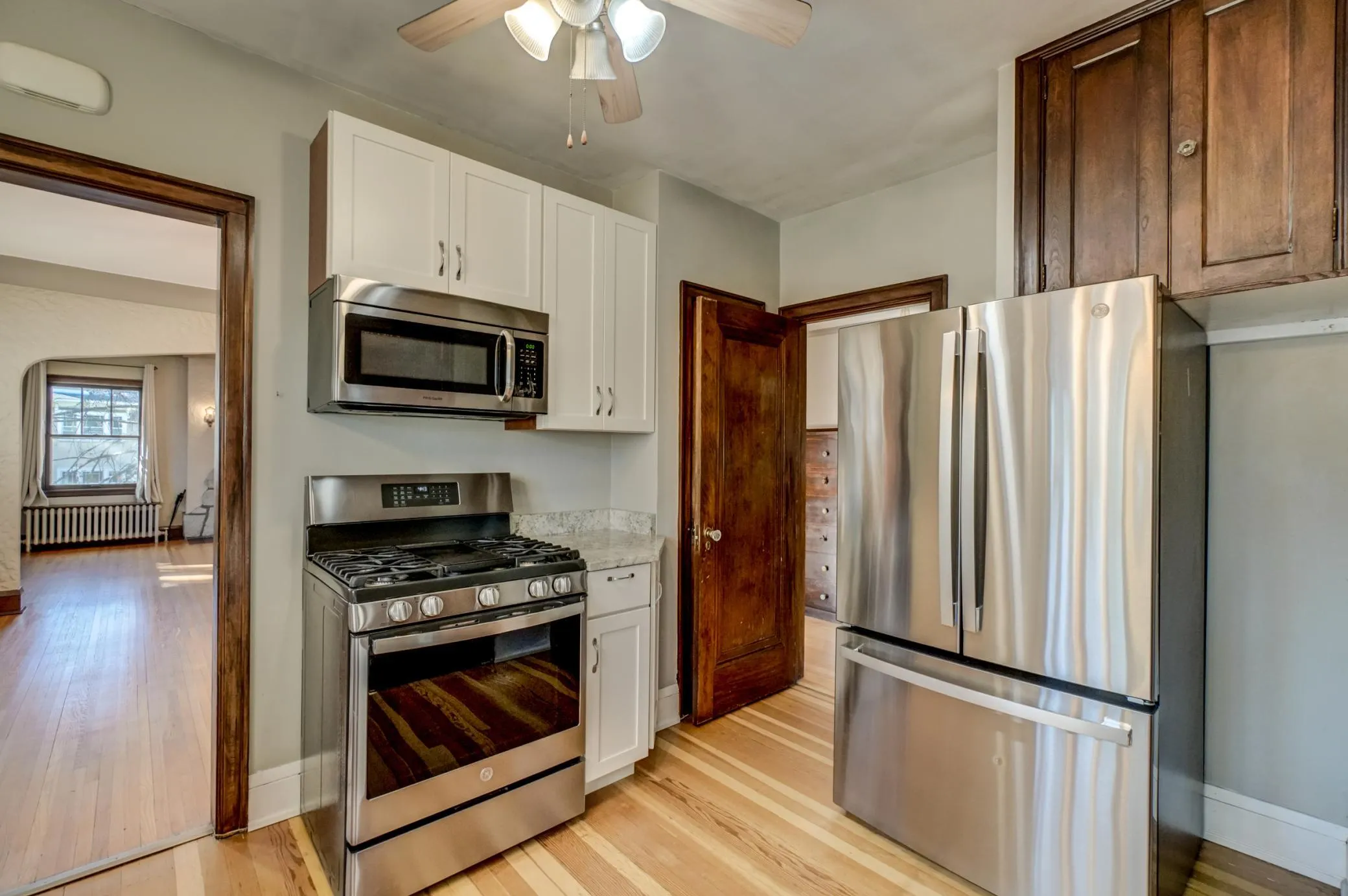 Photo 61 of 3535 Harriet Avenue